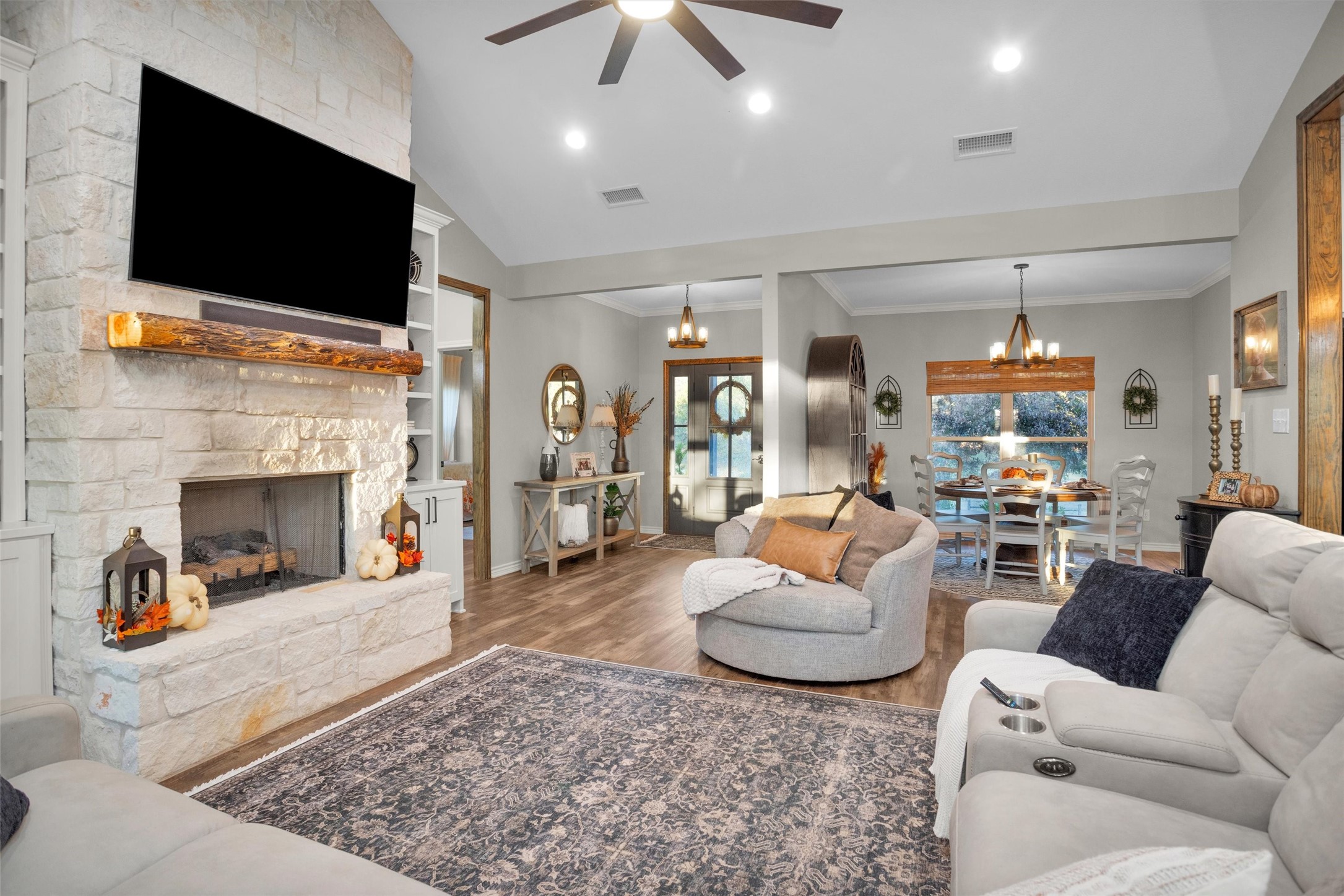 Mount Enterprise, Texas, 75681, United States, ,Residential,For Sale,2001893