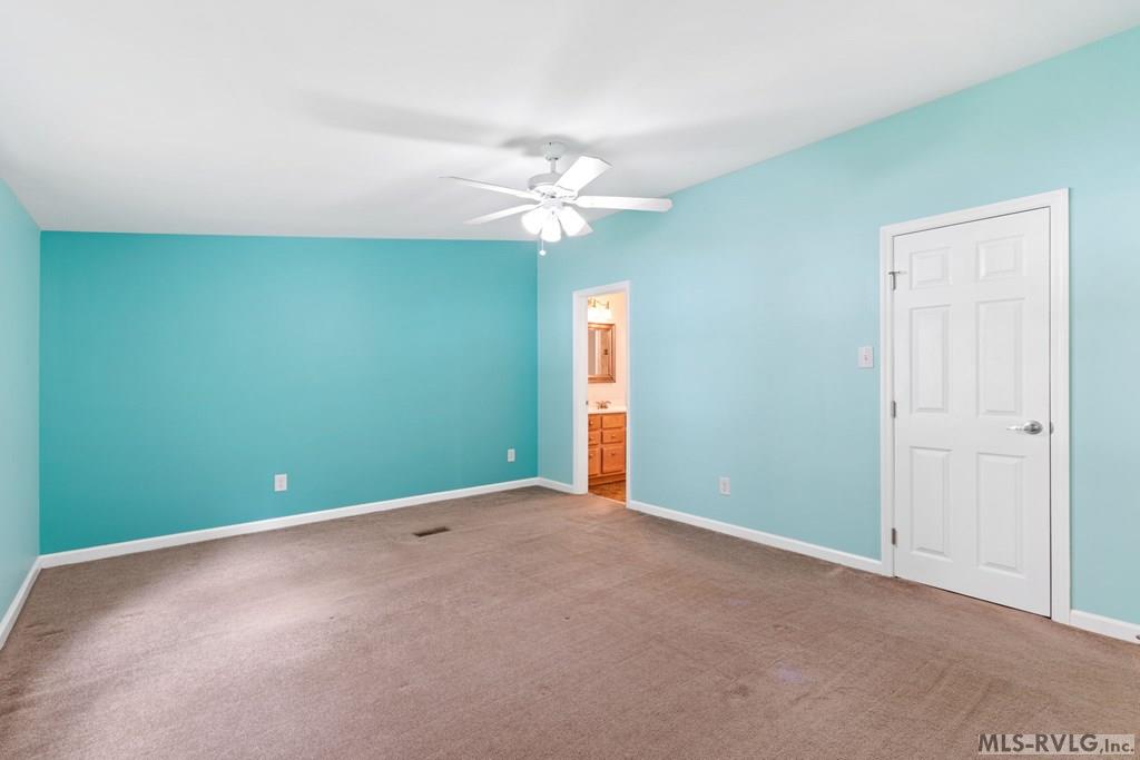 Macon, North Carolina, 27551, United States, 3 Bedrooms Bedrooms, ,2 BathroomsBathrooms,Residential,For Sale,1896406