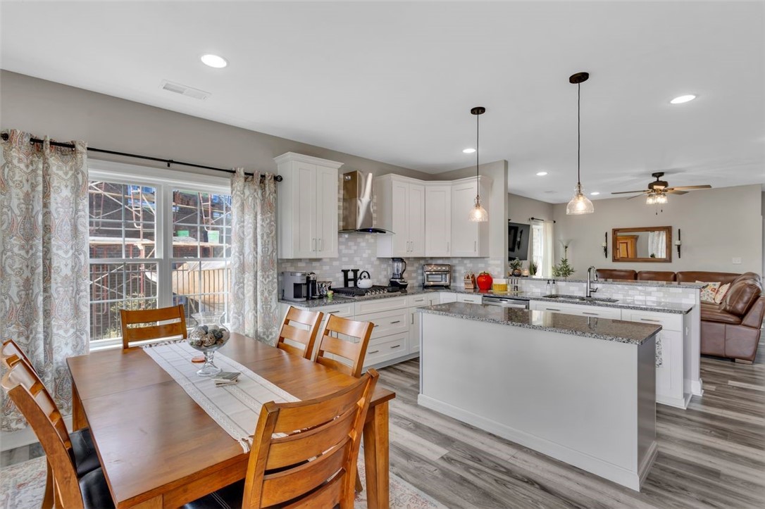 Penn Twp, Pennsylvania, 15644, United States, 3 Bedrooms Bedrooms, ,3 BathroomsBathrooms,Residential,For Sale,1941868