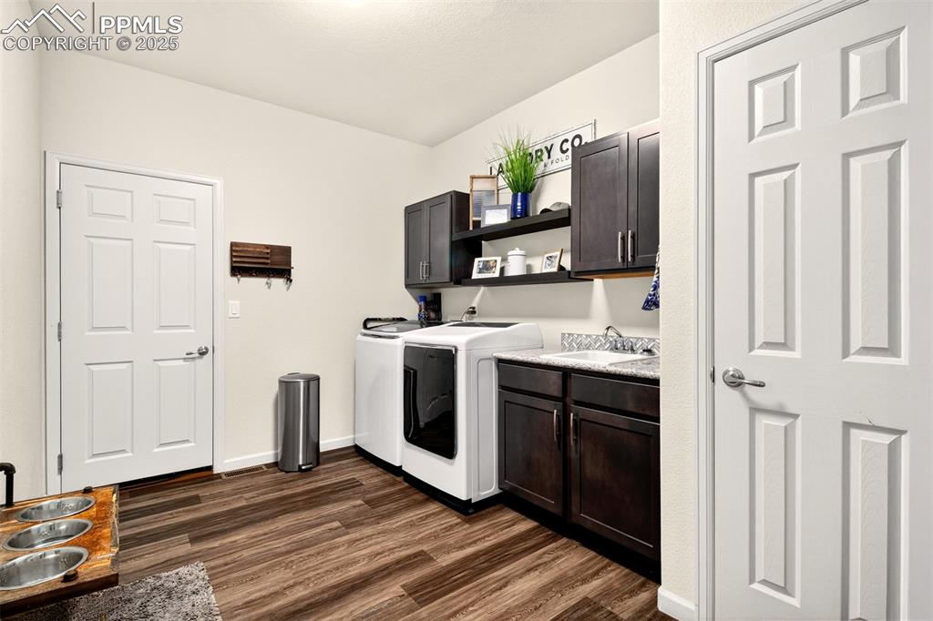 Canon City, Colorado, 81212, United States, 4 Bedrooms Bedrooms, ,1 BathroomBathrooms,Residential,For Sale,1964120