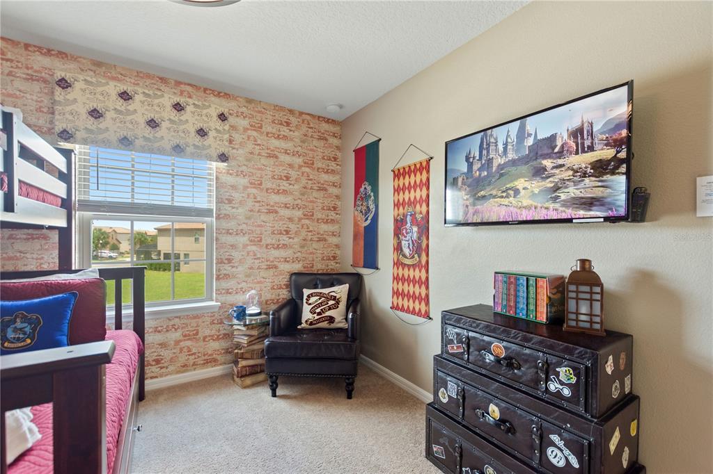 Davenport, Florida, 33837, United States, 5 Bedrooms Bedrooms, ,4 BathroomsBathrooms,Residential,For Sale,1933359