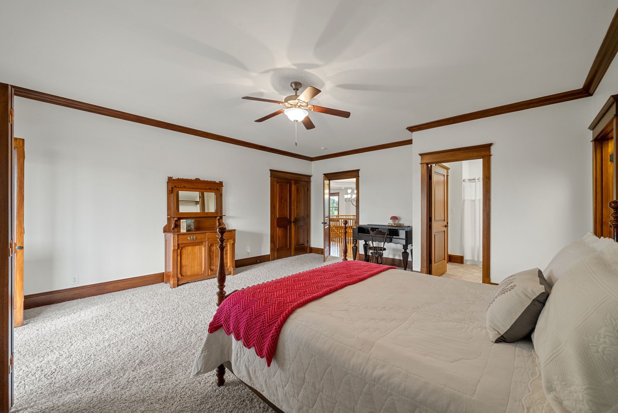 Clarksville, Tennessee, 37040, United States, 4 Bedrooms Bedrooms, ,4 BathroomsBathrooms,Residential,For Sale,1981354