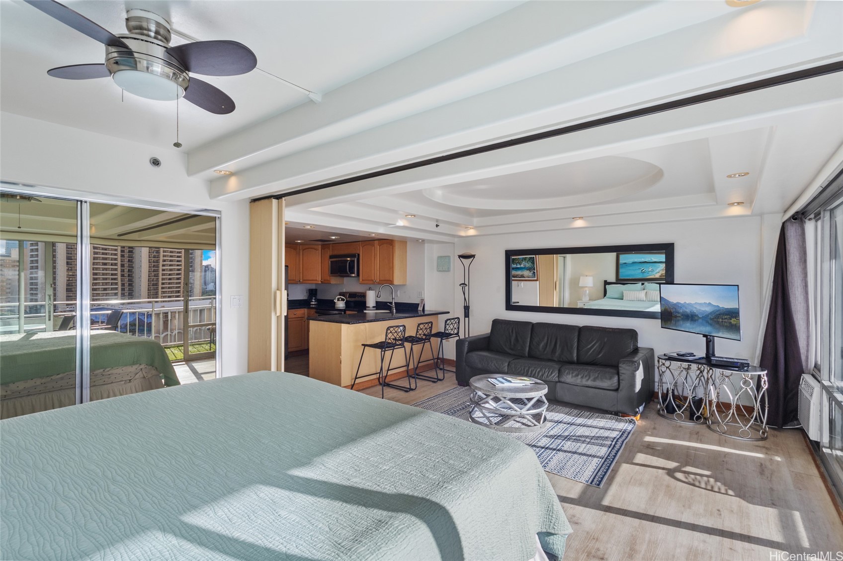 Honolulu, Hawaii, 96815, United States, 1 Bedroom Bedrooms, ,1 BathroomBathrooms,Residential,For Sale,1989617