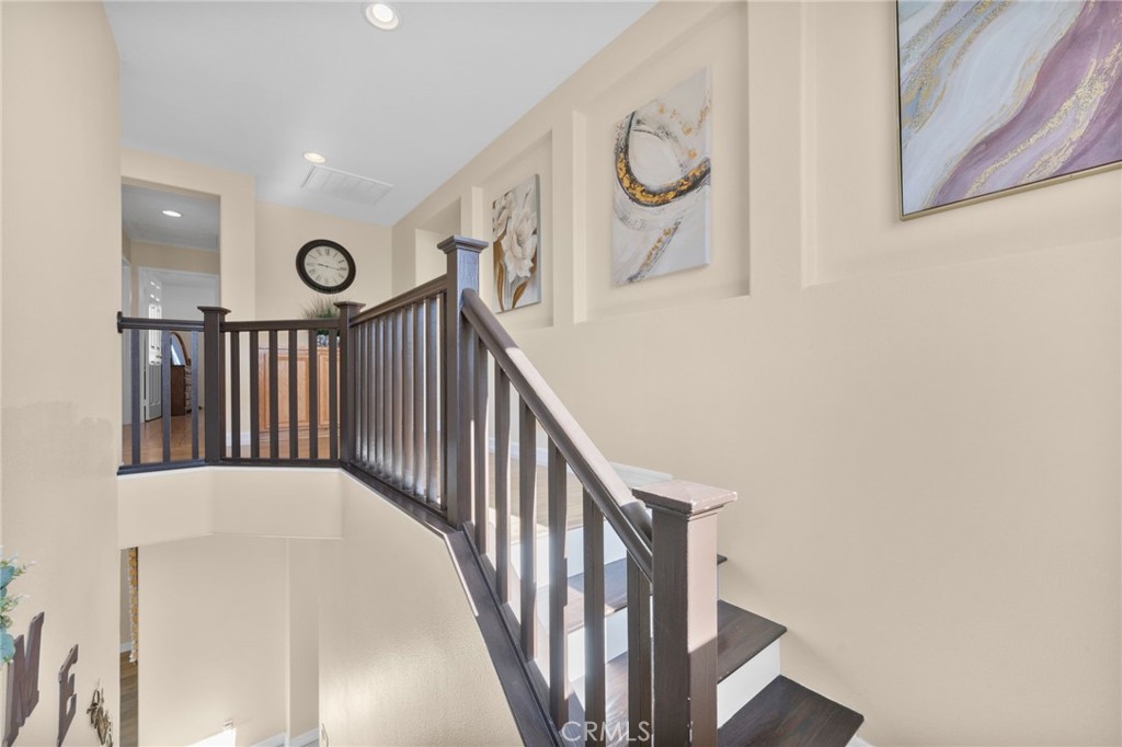 Lake Elsinore, California, 92532, United States, 5 Bedrooms Bedrooms, ,4 BathroomsBathrooms,Residential,For Sale,2012272