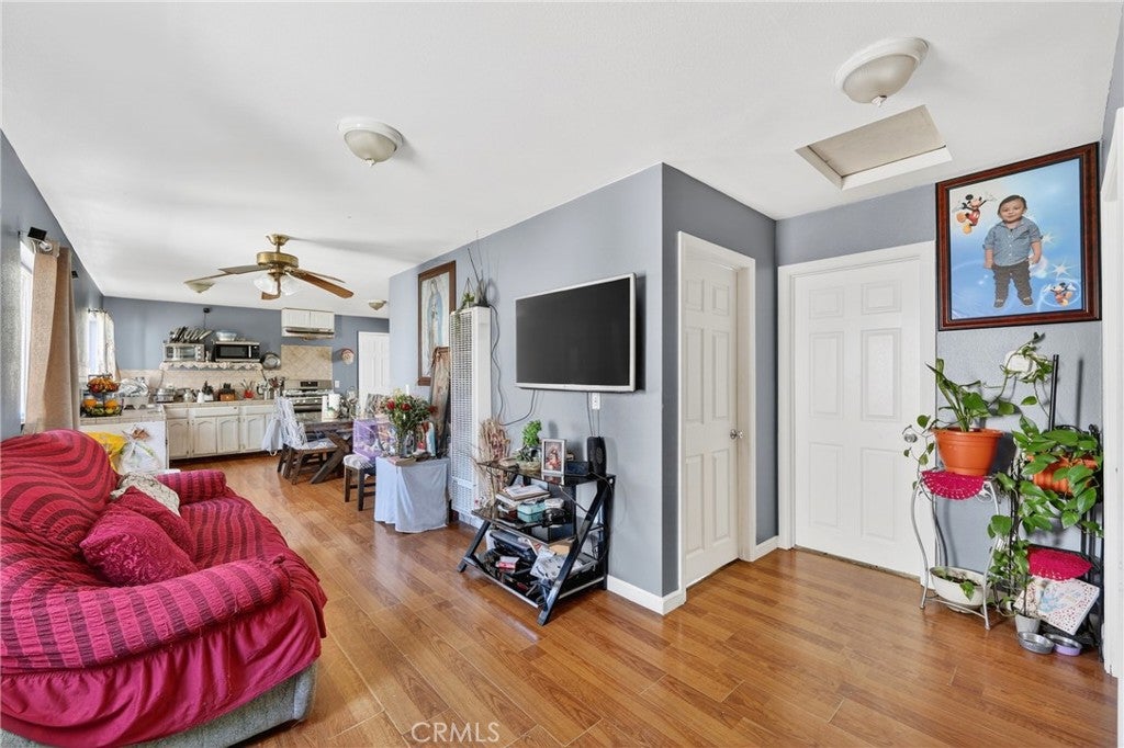 48th St, Los Angeles, CA 90011 #1
