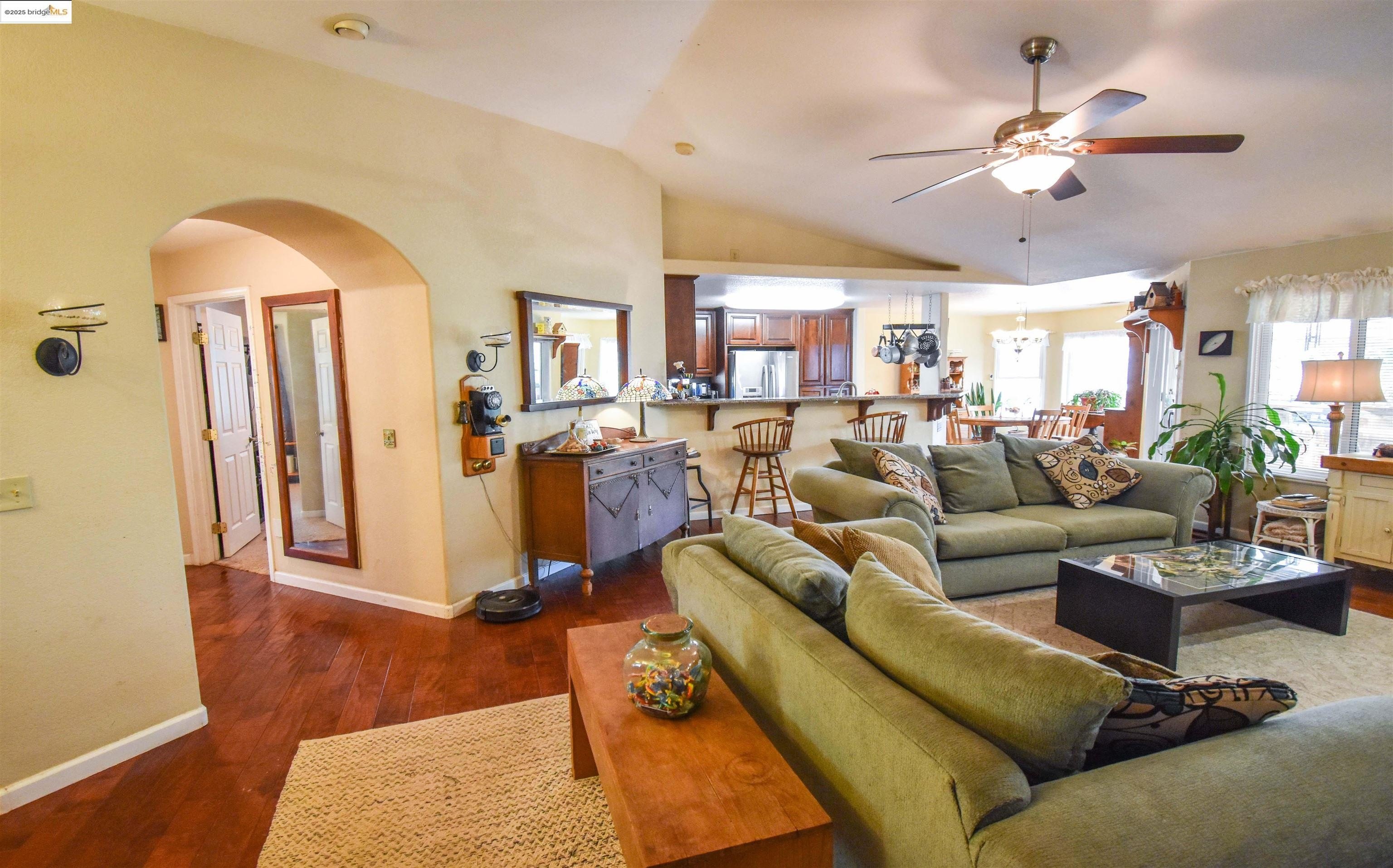 Jamestown, California, 95327, United States, 3 Bedrooms Bedrooms, ,2 BathroomsBathrooms,Residential,For Sale,1828112