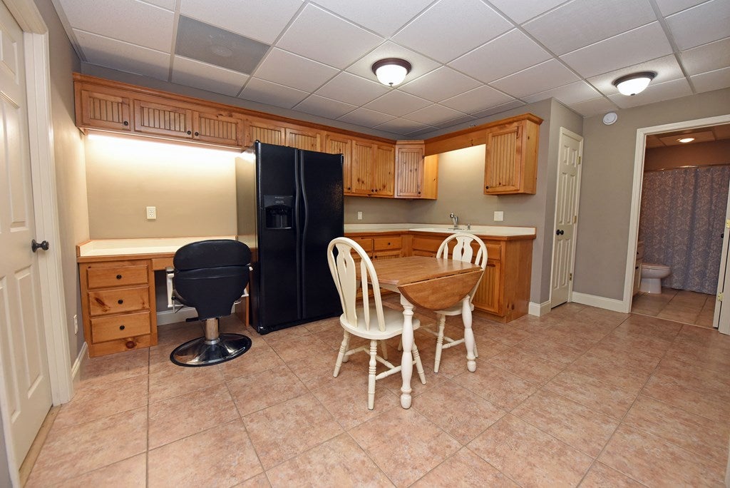 Hiawassee, Georgia, 30546, United States, 3 Bedrooms Bedrooms, ,4 BathroomsBathrooms,Residential,For Sale,1877027