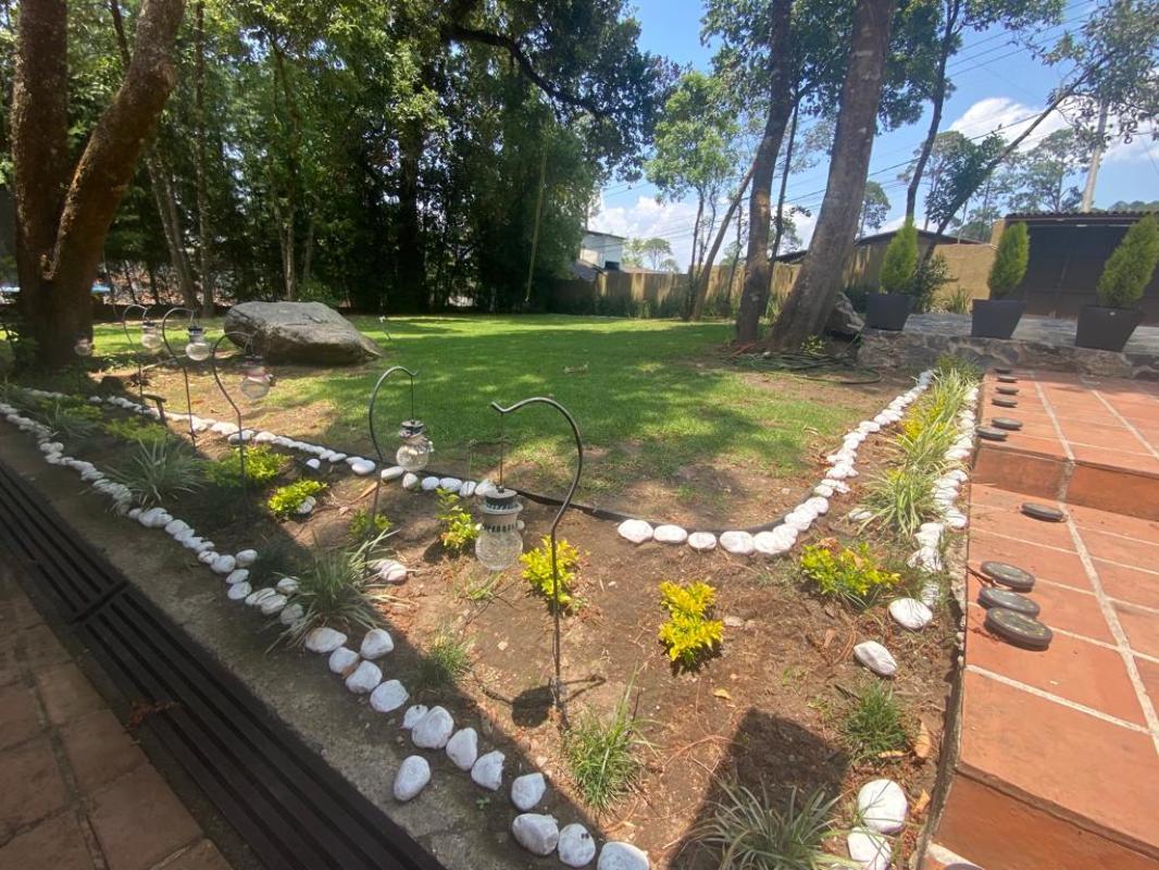Valle de Bravo, Estado de México, 51200, Mexico, 3 Bedrooms Bedrooms, ,5 BathroomsBathrooms,Residential,For Sale,1722430