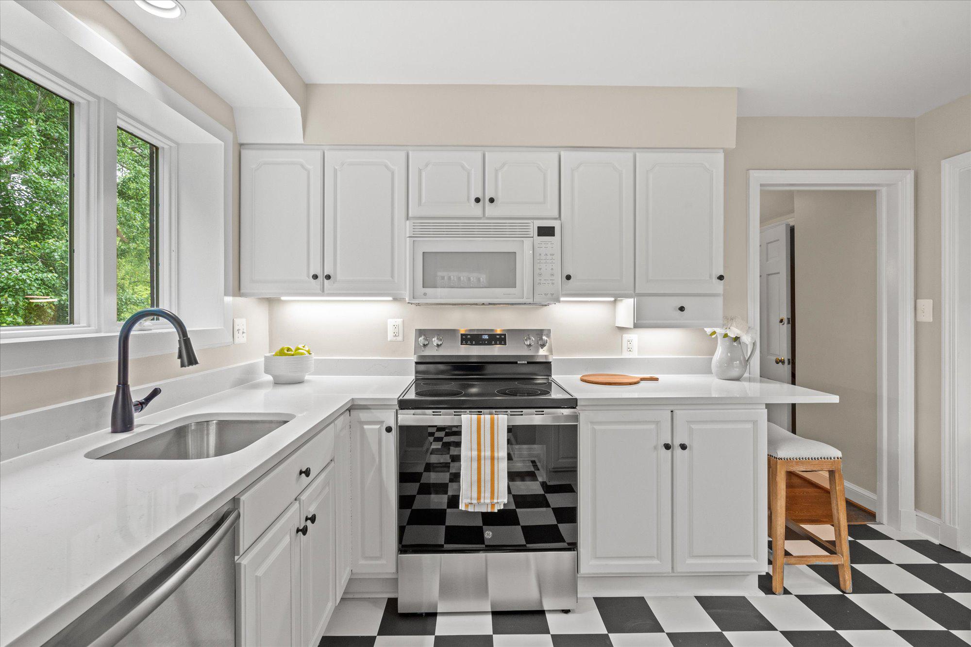  5511 Bradley Boulevard, Bethesda, MD, 20814 - 物件實景