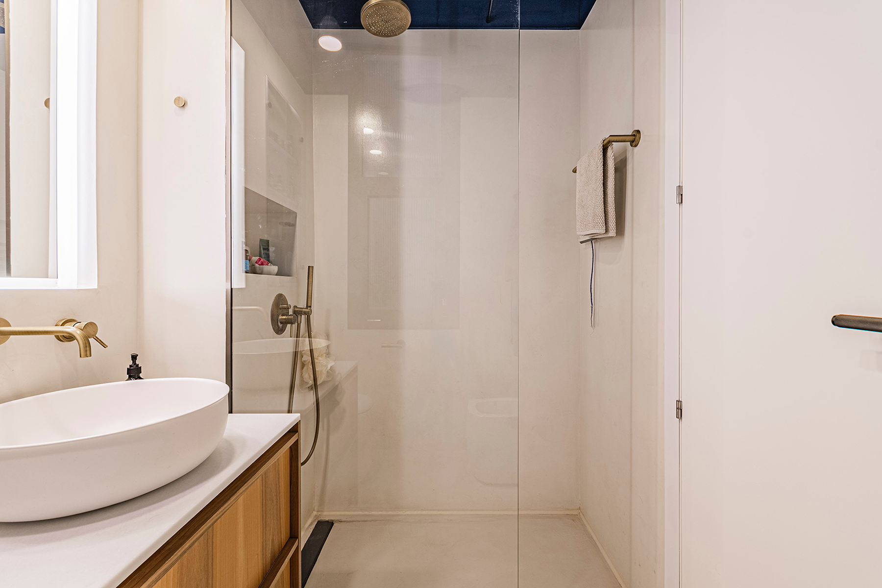  Flat renovated with quality next to Rambla Catalunya. - 物件實景