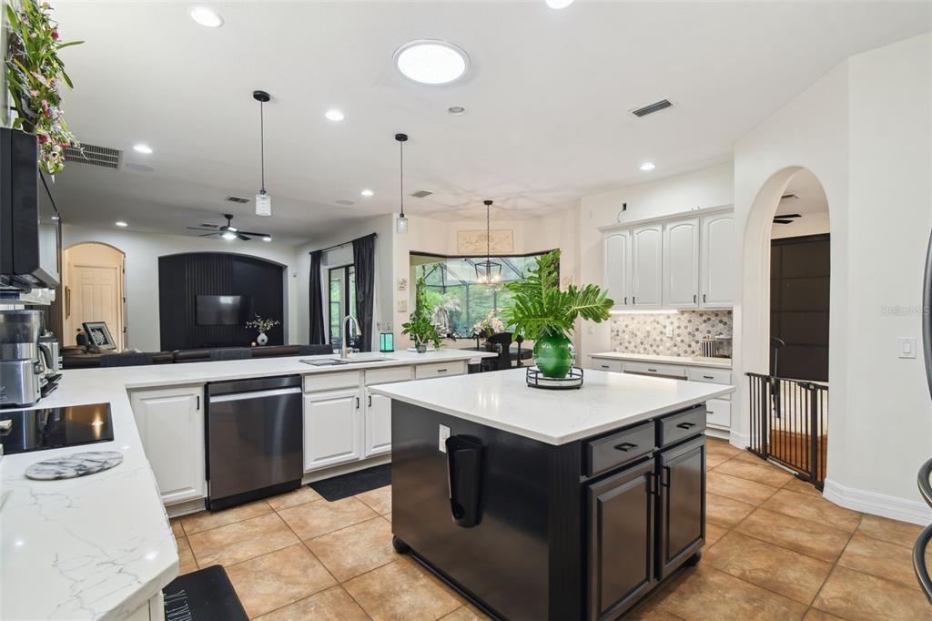 Hudson, Florida, 34669, United States, 4 Bedrooms Bedrooms, ,3 BathroomsBathrooms,Residential,For Sale,1869987