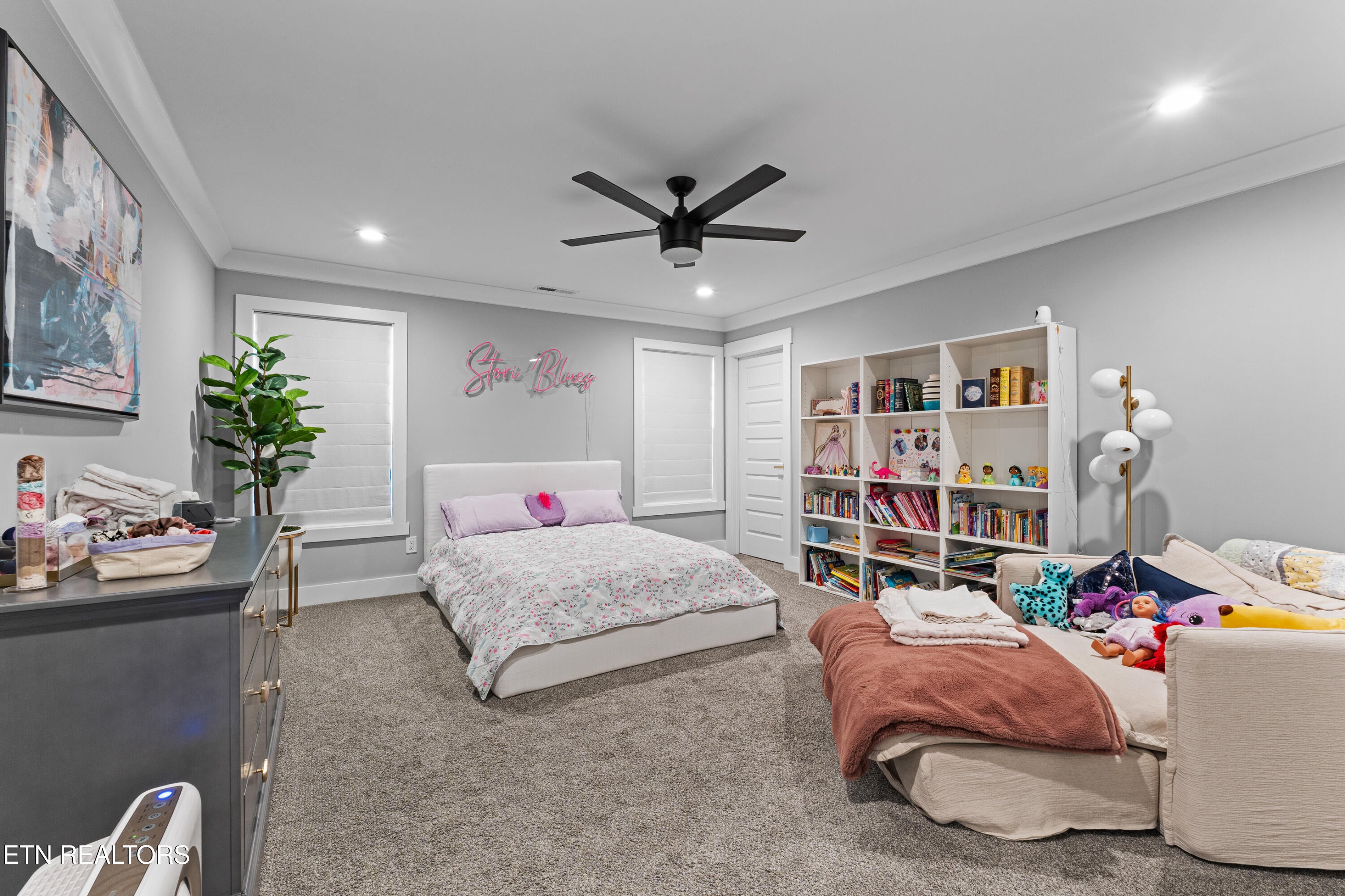 Maryville, Tennessee, 37803, United States, 4 Bedrooms Bedrooms, ,3 BathroomsBathrooms,Residential,For Sale,1721654