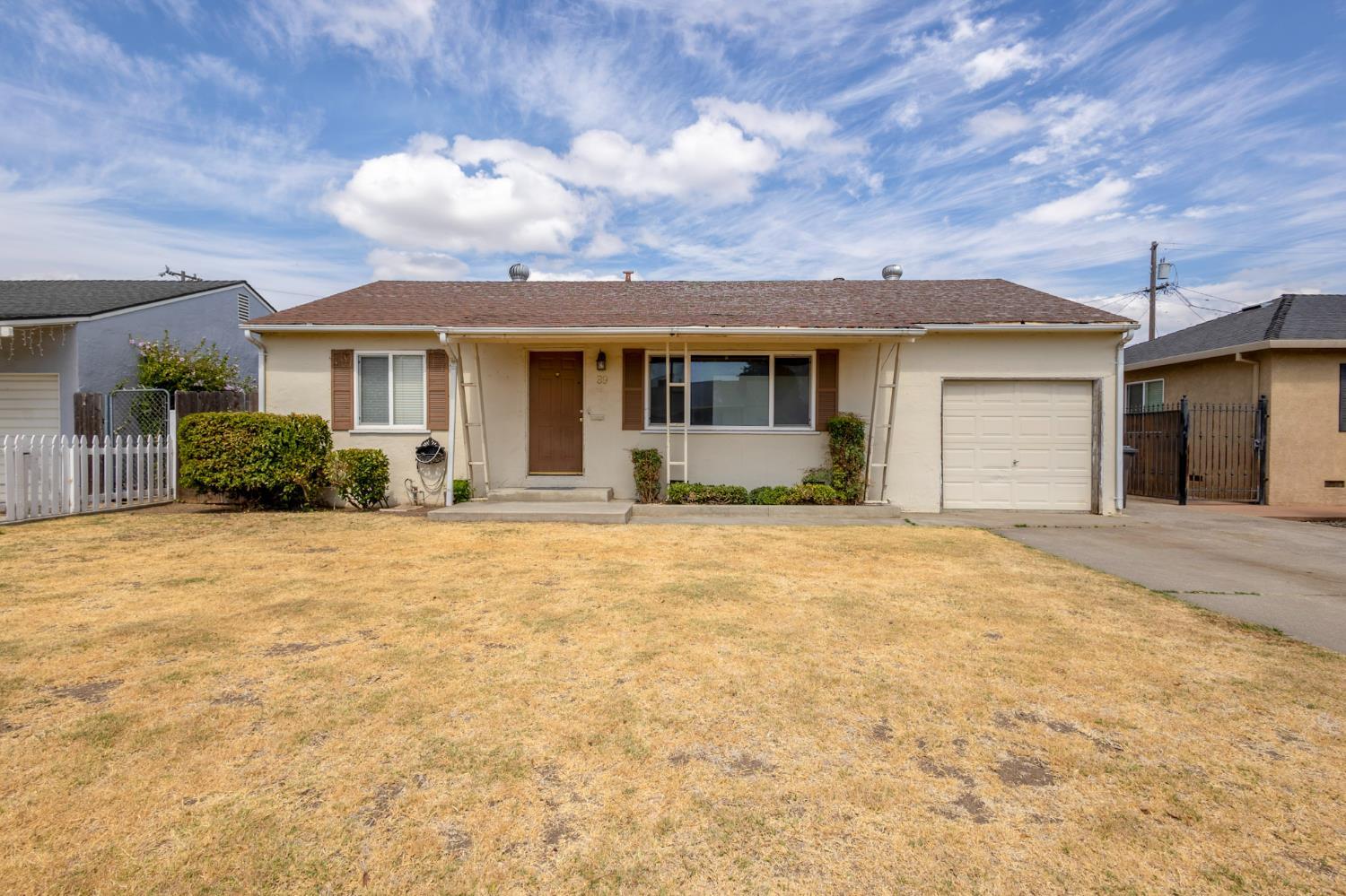 Gibson St, Stockton, CA 95204