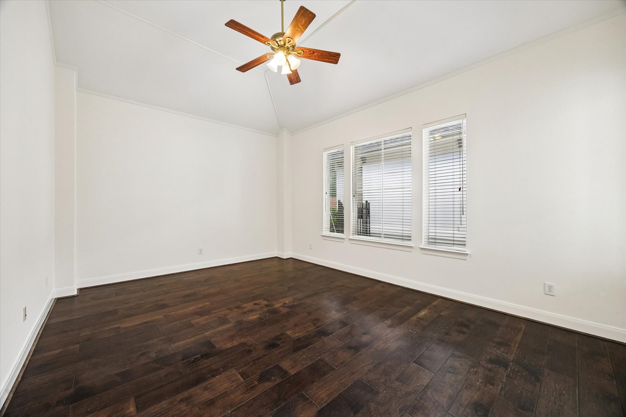  3202 Loblolly Pines Way - 物件實景