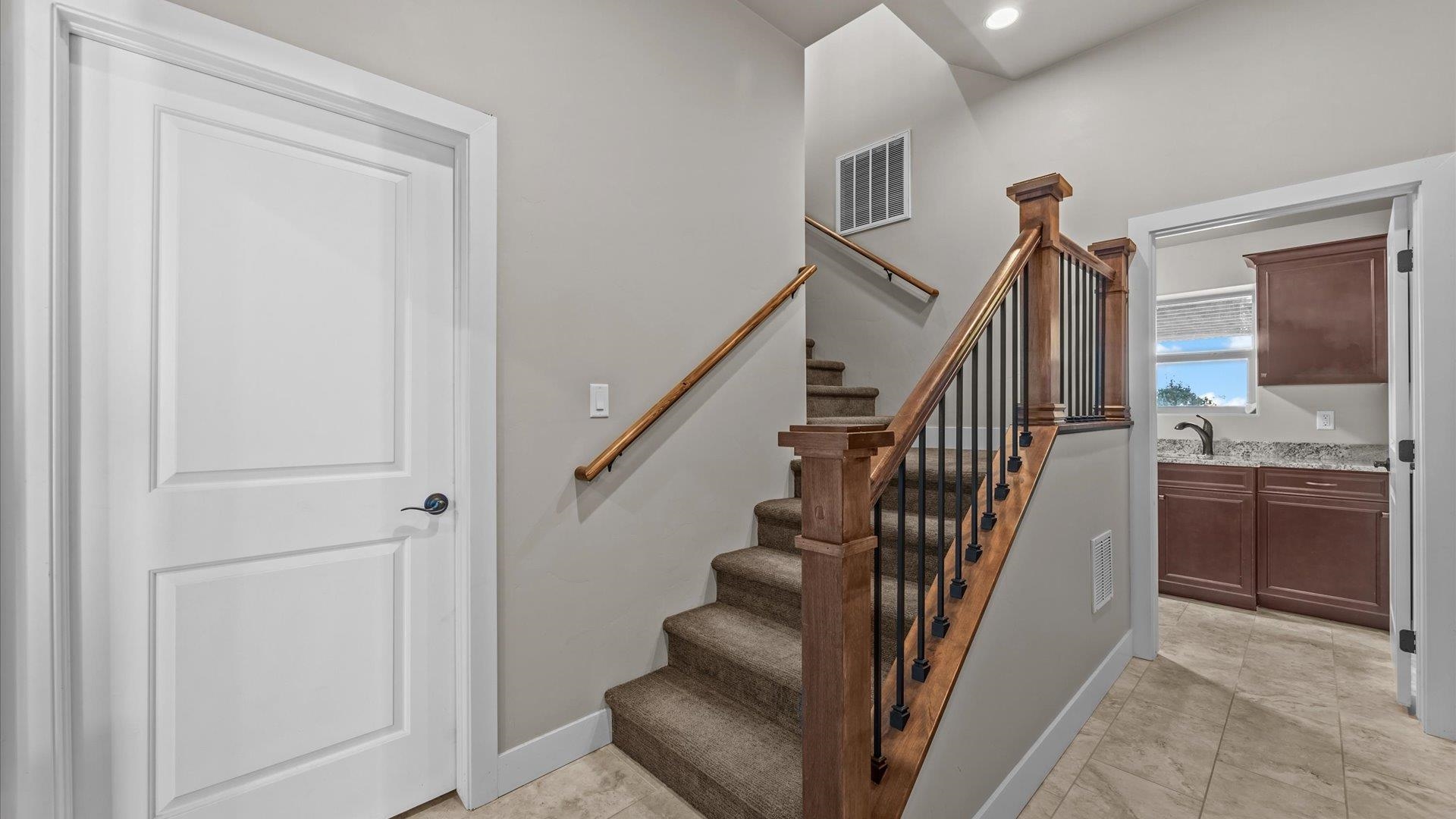 Grand Junction, Colorado, 81507, United States, 3 Bedrooms Bedrooms, ,3 BathroomsBathrooms,Residential,For Sale,1992865