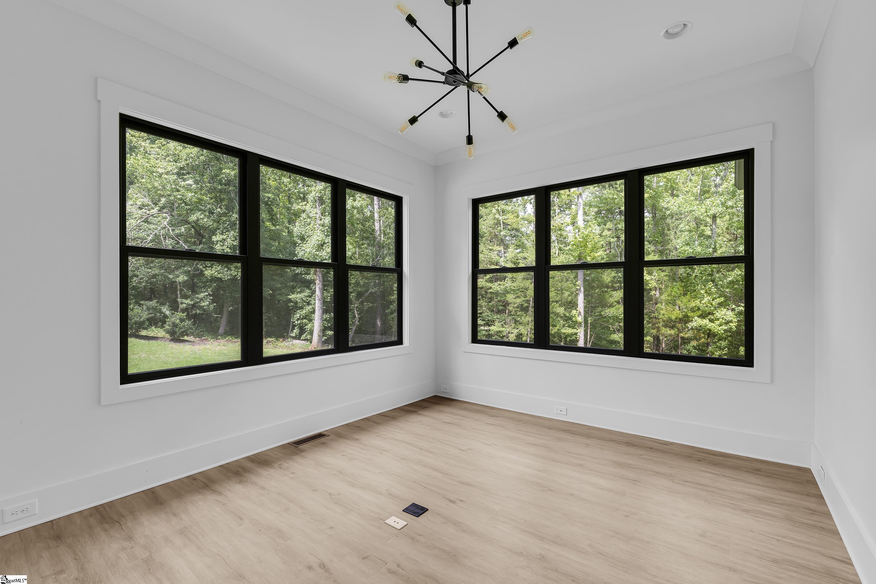 Simpsonville, South Carolina, 29681, United States, 5 Bedrooms Bedrooms, ,5 BathroomsBathrooms,Residential,For Sale,1913796