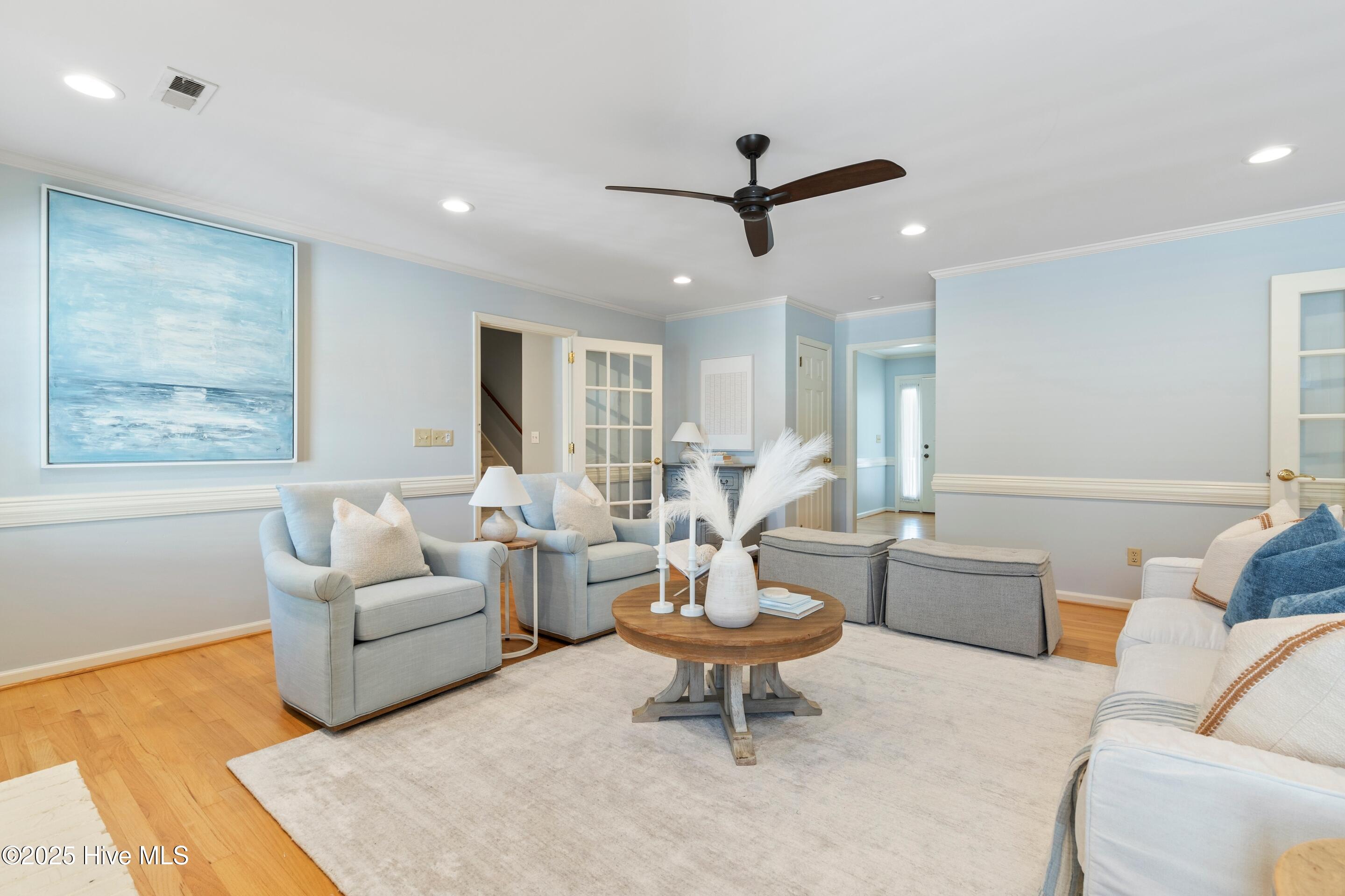 Wilmington, North Carolina, 28409, United States, 4 Bedrooms Bedrooms, ,3 BathroomsBathrooms,Residential,For Sale,1967637