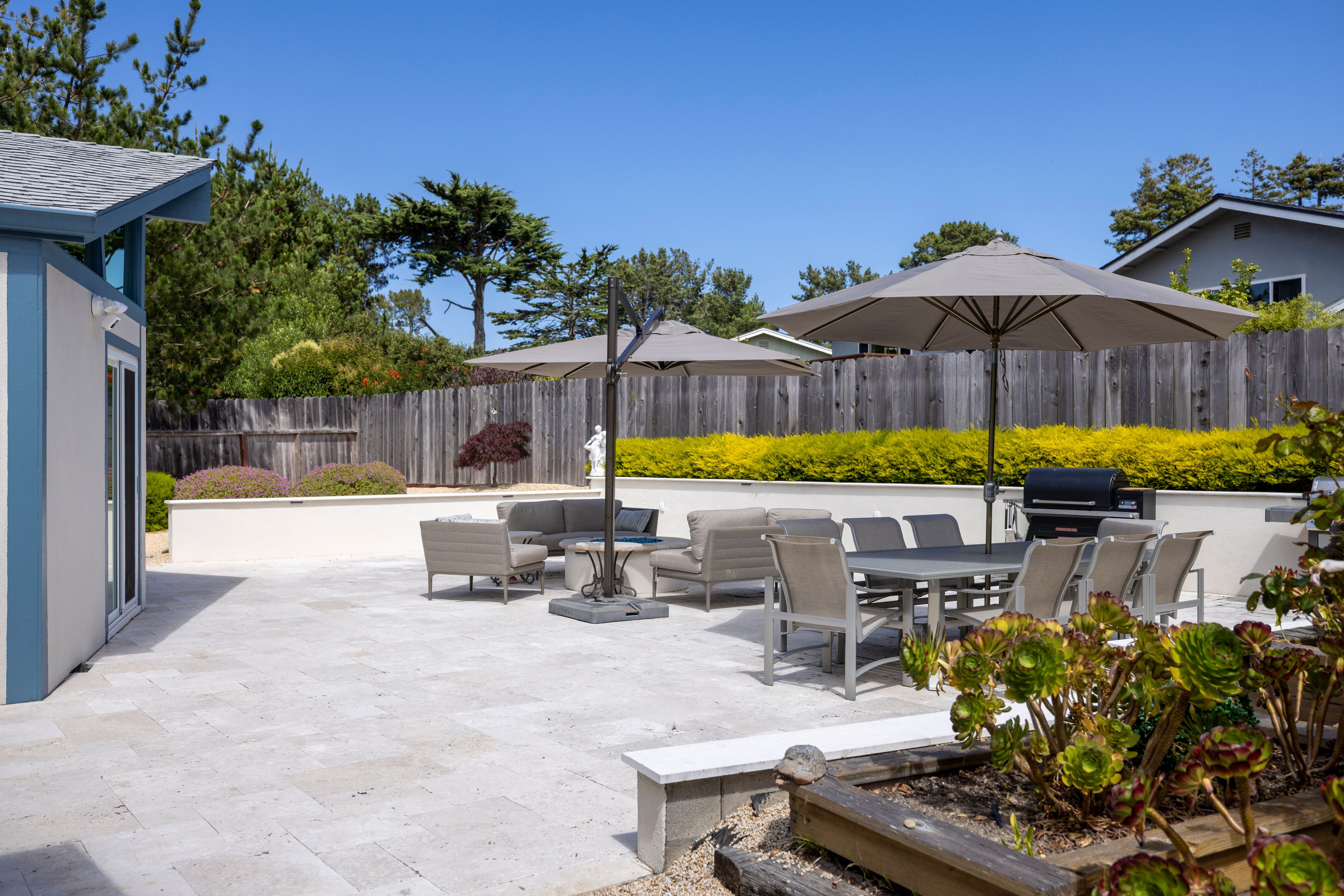  2110 Messina Place, Monterey - 物件實景
