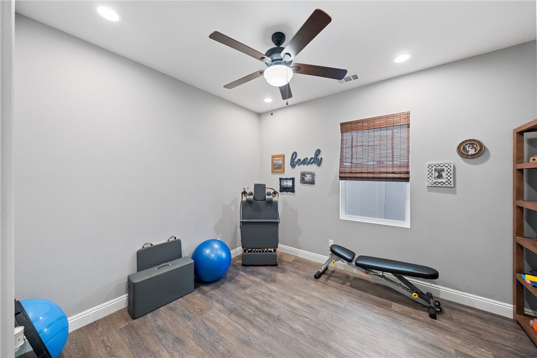 Murrieta, California, 92563, United States, 3 Bedrooms Bedrooms, ,2 BathroomsBathrooms,Residential,For Sale,1987315