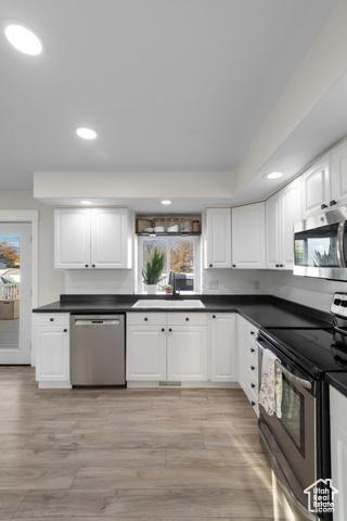 Riverton, Utah, 84065, United States, 6 Bedrooms Bedrooms, ,2 BathroomsBathrooms,Residential,For Sale,1982164