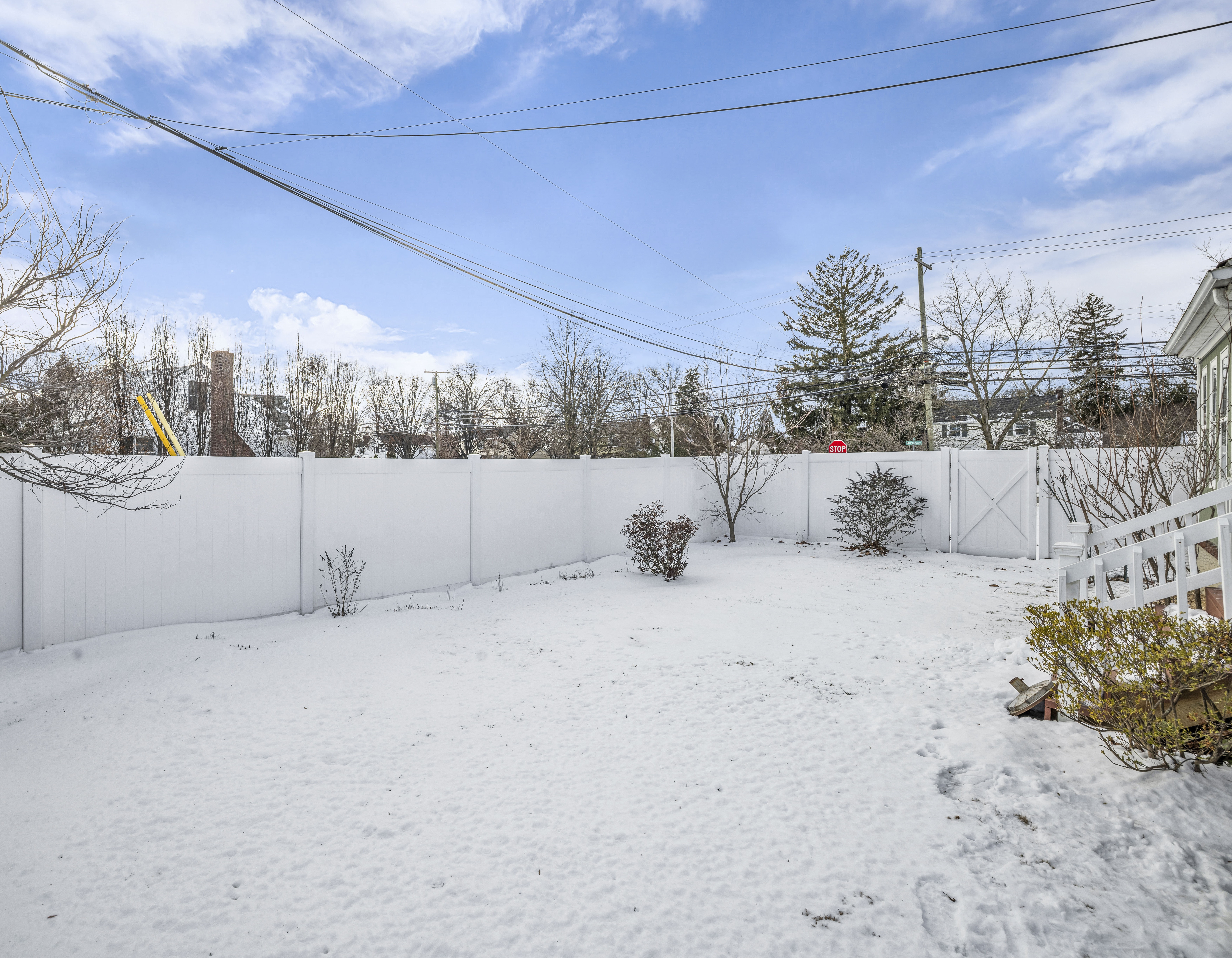 Pompton Plains, New Jersey, 07444, United States, 4 Bedrooms Bedrooms, ,3 BathroomsBathrooms,Residential,For Sale,2007489