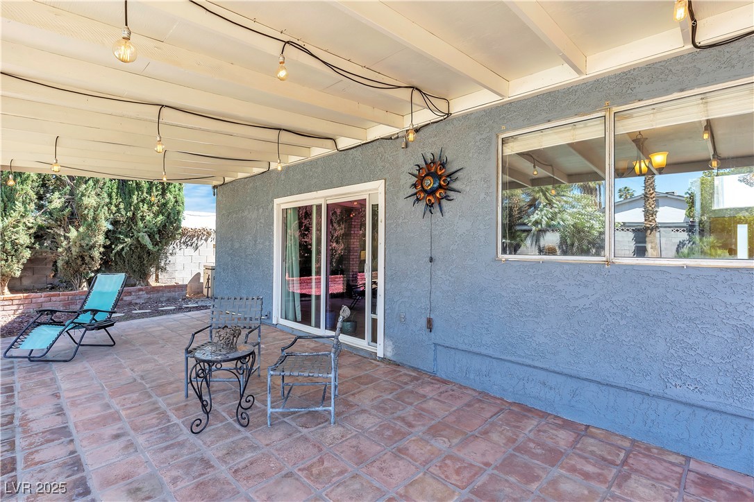 Las Vegas, Nevada, 89146, United States, 4 Bedrooms Bedrooms, ,2 BathroomsBathrooms,Residential,For Sale,1901179