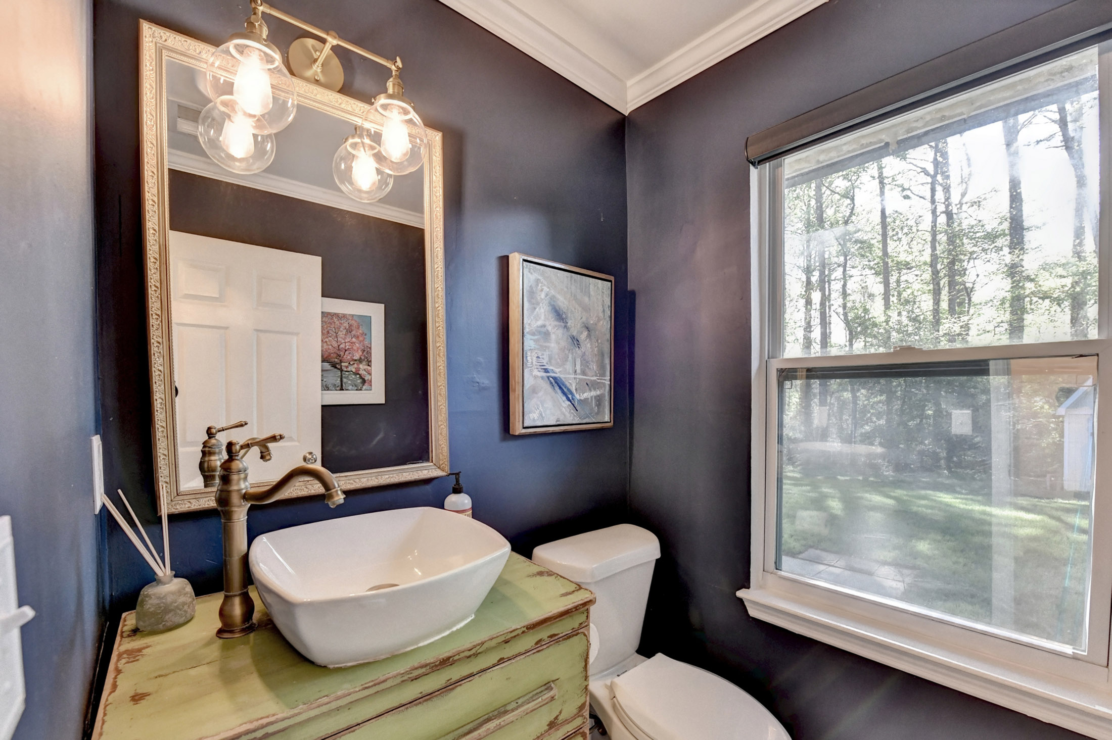  Welcome to this Renovated Home in Keheley Bend - 物件實景