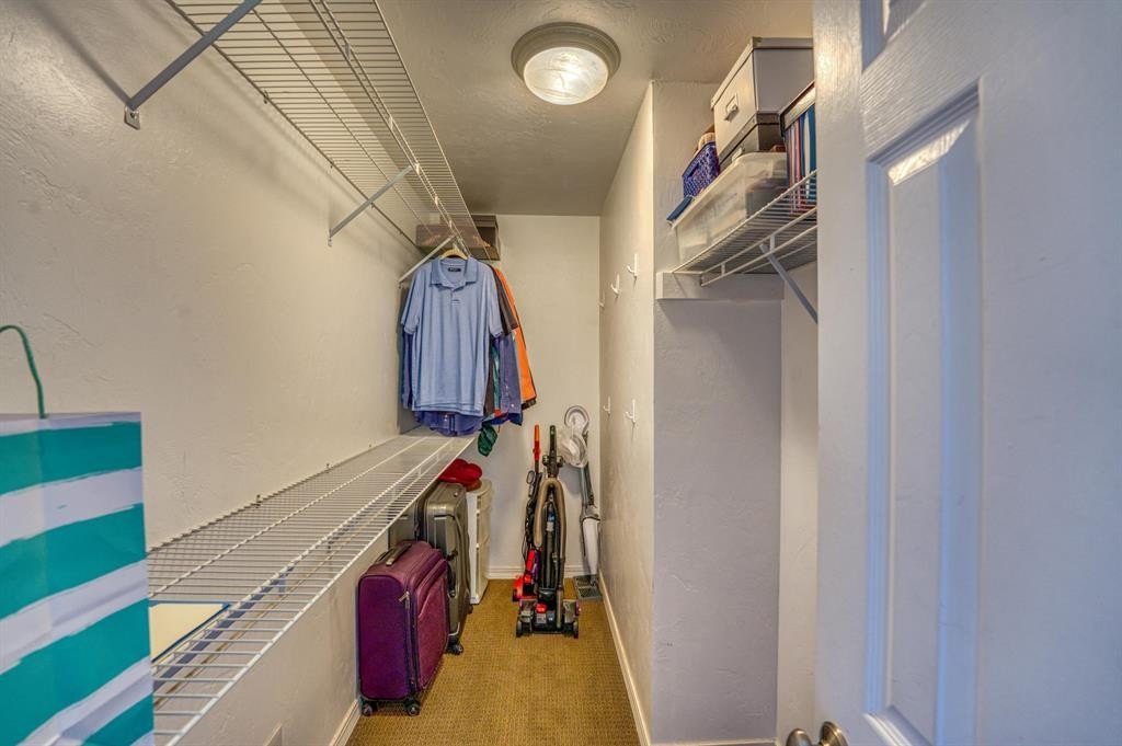 Harrison, Arkansas, 72601, United States, 4 Bedrooms Bedrooms, ,4 BathroomsBathrooms,Residential,For Sale,1977984