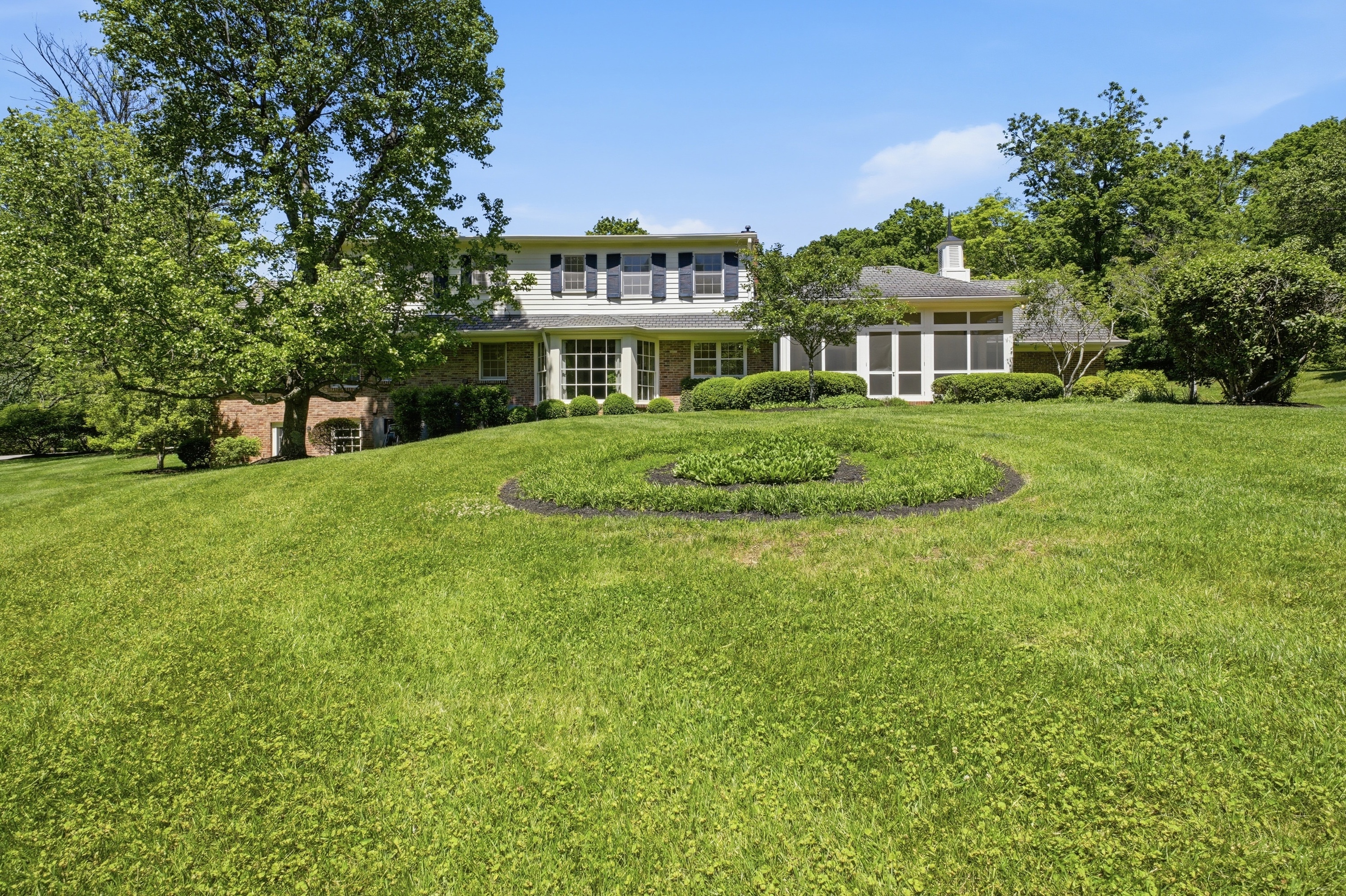  12000 Hazelwood Road, Anchorage, KY 40223 - 物件實景