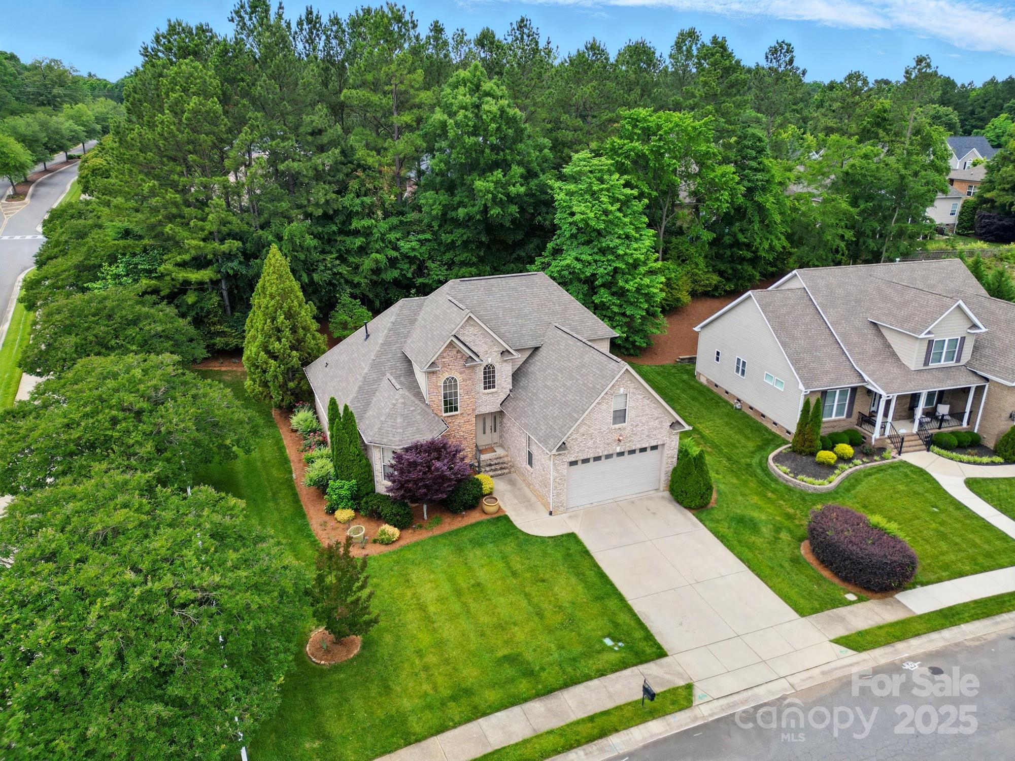 Rock Hill, South Carolina, 29730, United States, 4 Bedrooms Bedrooms, ,3 BathroomsBathrooms,Residential,For Sale,1826399