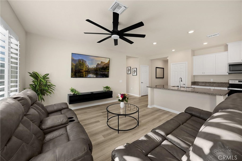 Winchester, California, 92596, United States, 3 Bedrooms Bedrooms, ,2 BathroomsBathrooms,Residential,For Sale,2005502