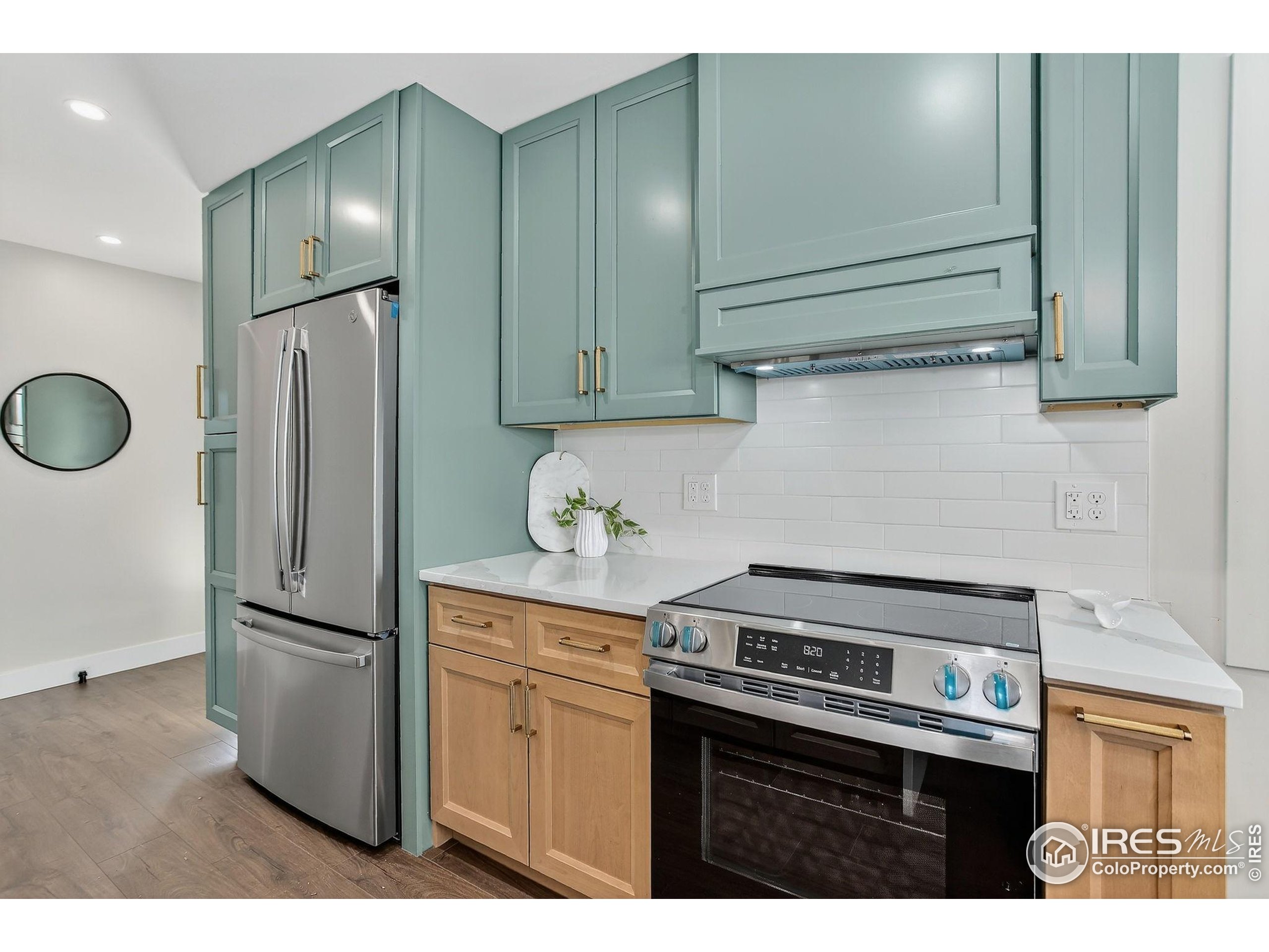 Lafayette, Colorado, 80026, United States, 3 Bedrooms Bedrooms, ,2 BathroomsBathrooms,Residential,For Sale,1988178