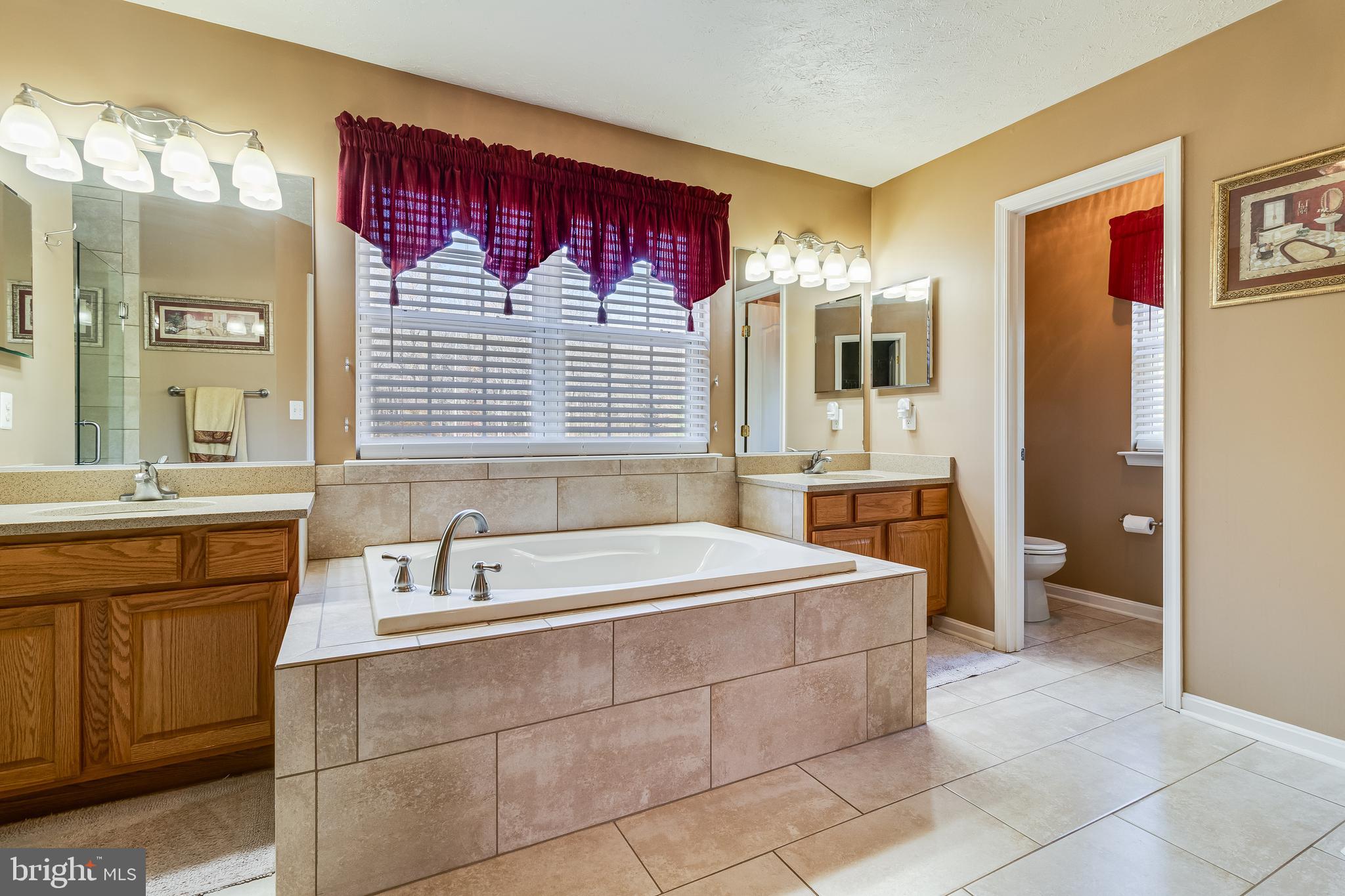 Waldorf, Maryland, 20601, United States, 5 Bedrooms Bedrooms, ,3 BathroomsBathrooms,Residential,For Sale,2006128