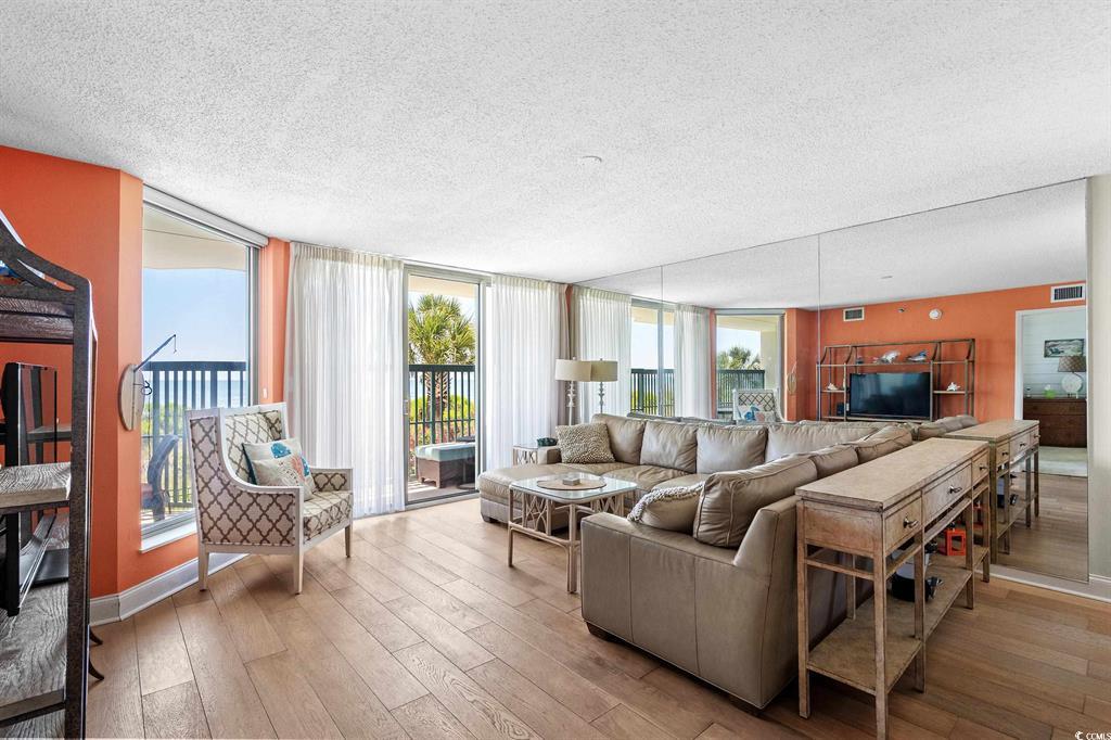 North Myrtle Beach, South Carolina, 29585, United States, 4 Bedrooms Bedrooms, ,3 BathroomsBathrooms,Residential,For Sale,1937030