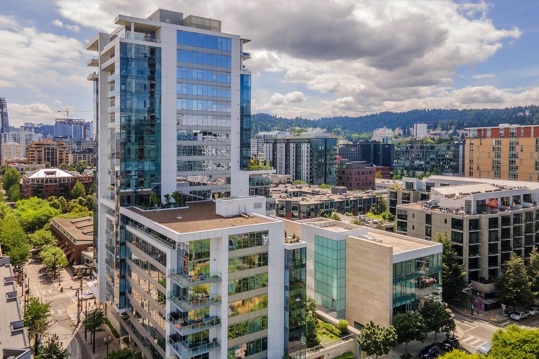  1001 NW LOVEJOY ST #TH 802 Portland, OR 97209 - 物件實景