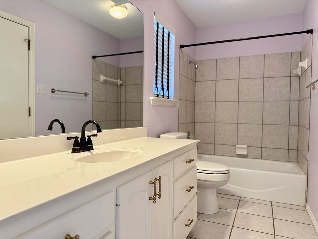 Midland, Texas, 79707, United States, 4 Bedrooms Bedrooms, ,3 BathroomsBathrooms,Residential,For Sale,1993878