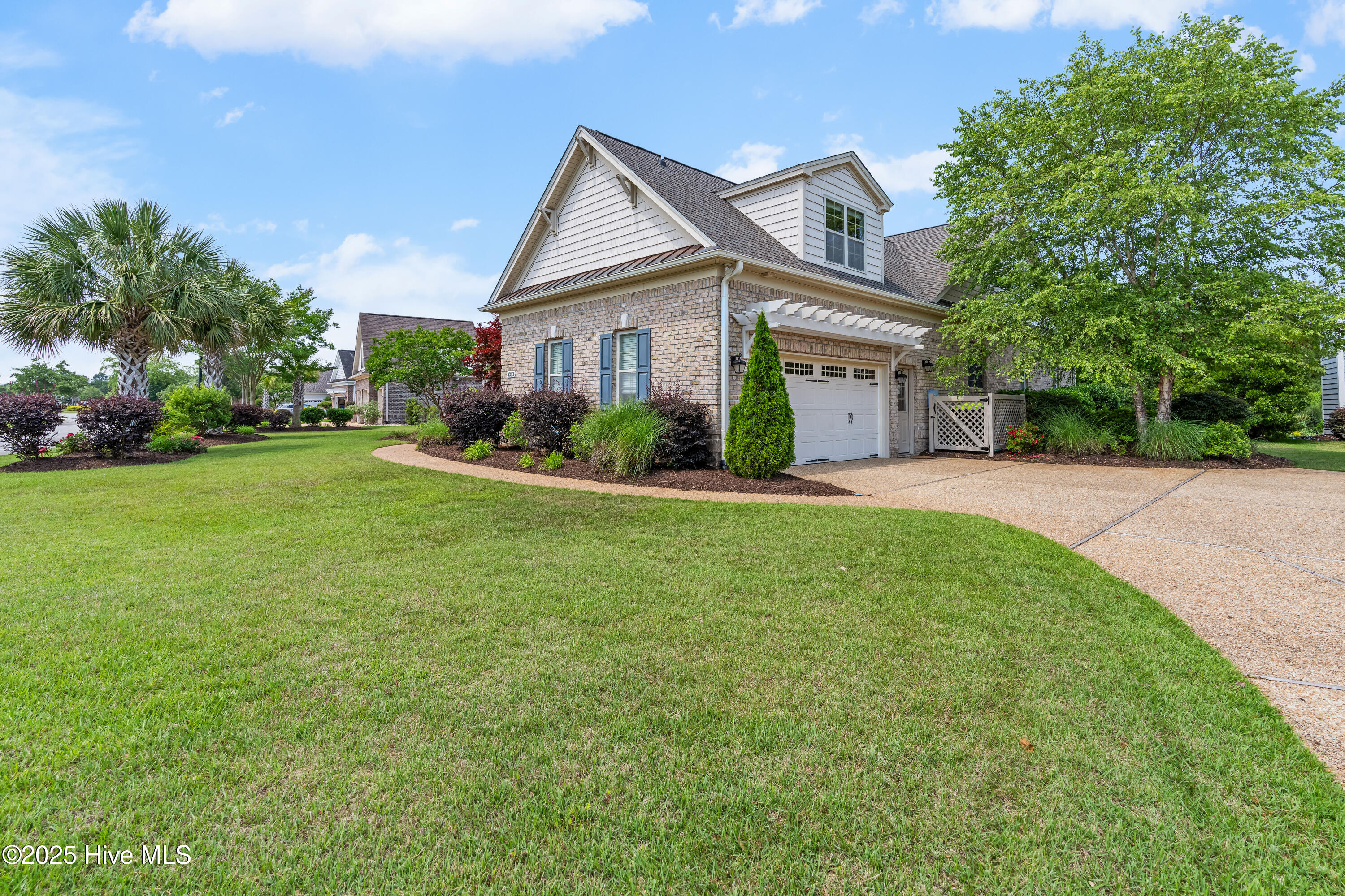 Leland, North Carolina, 28451, United States, 4 Bedrooms Bedrooms, ,4 BathroomsBathrooms,Residential,For Sale,1838487