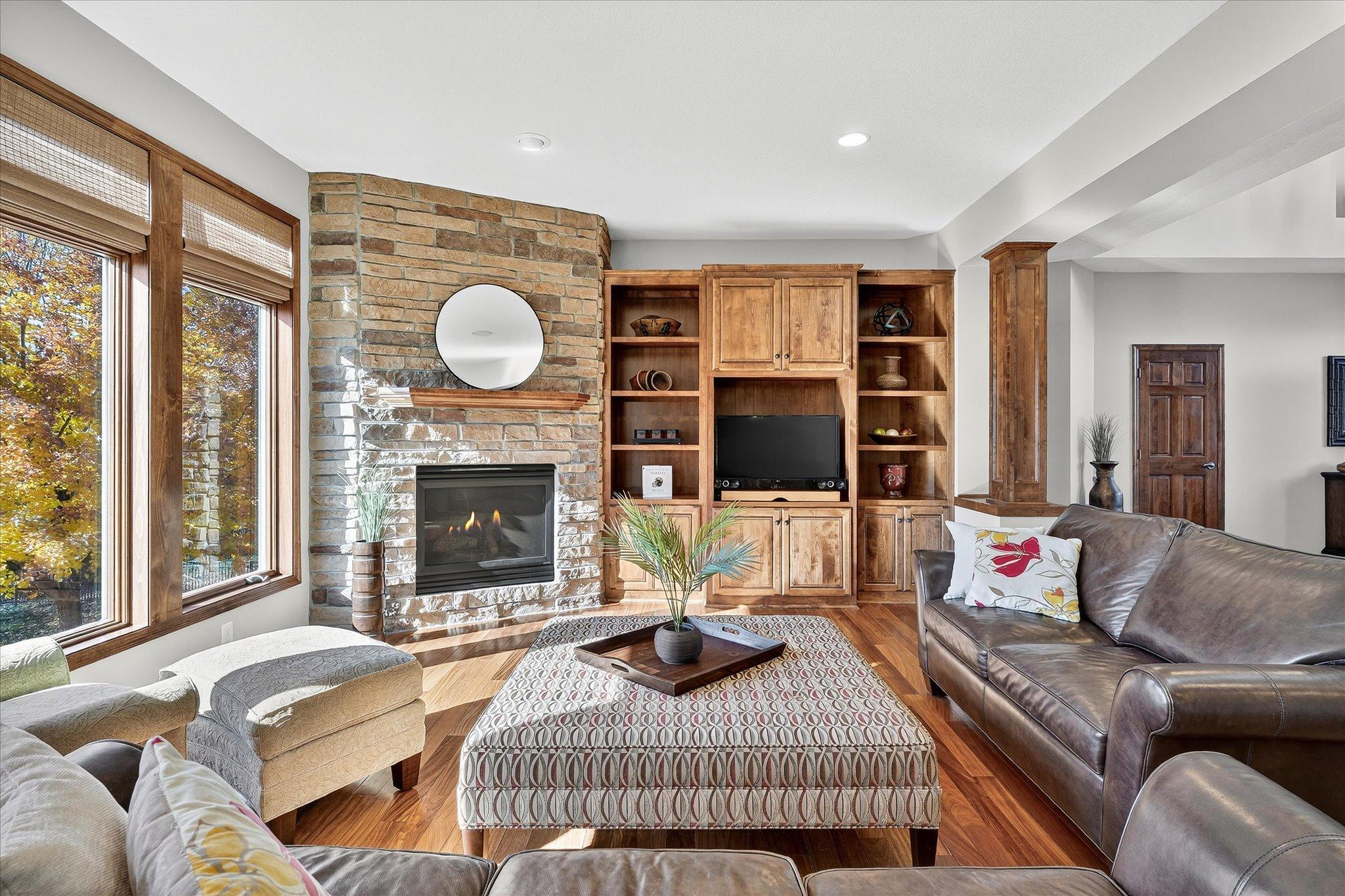 Medina, Minnesota, 55340, United States, 5 Bedrooms Bedrooms, ,3 BathroomsBathrooms,Residential,For Sale,1989034