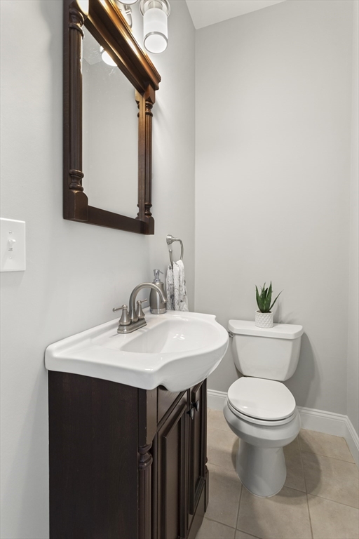 77 North St, 77, Somerville, Massachusetts, 02144, United States, 3 Bedrooms Bedrooms, ,3 BathroomsBathrooms,Residential,For Sale,77 North St , 77,1550085