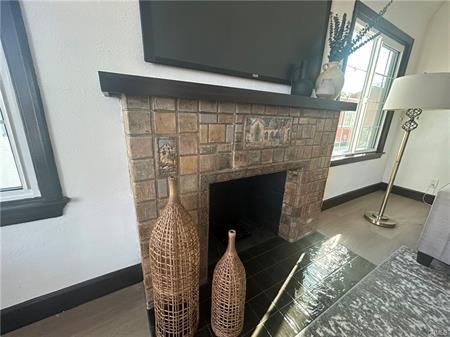 Los Angeles, California, 90047, United States, 3 Bedrooms Bedrooms, ,2 BathroomsBathrooms,Residential,For Sale,2010742