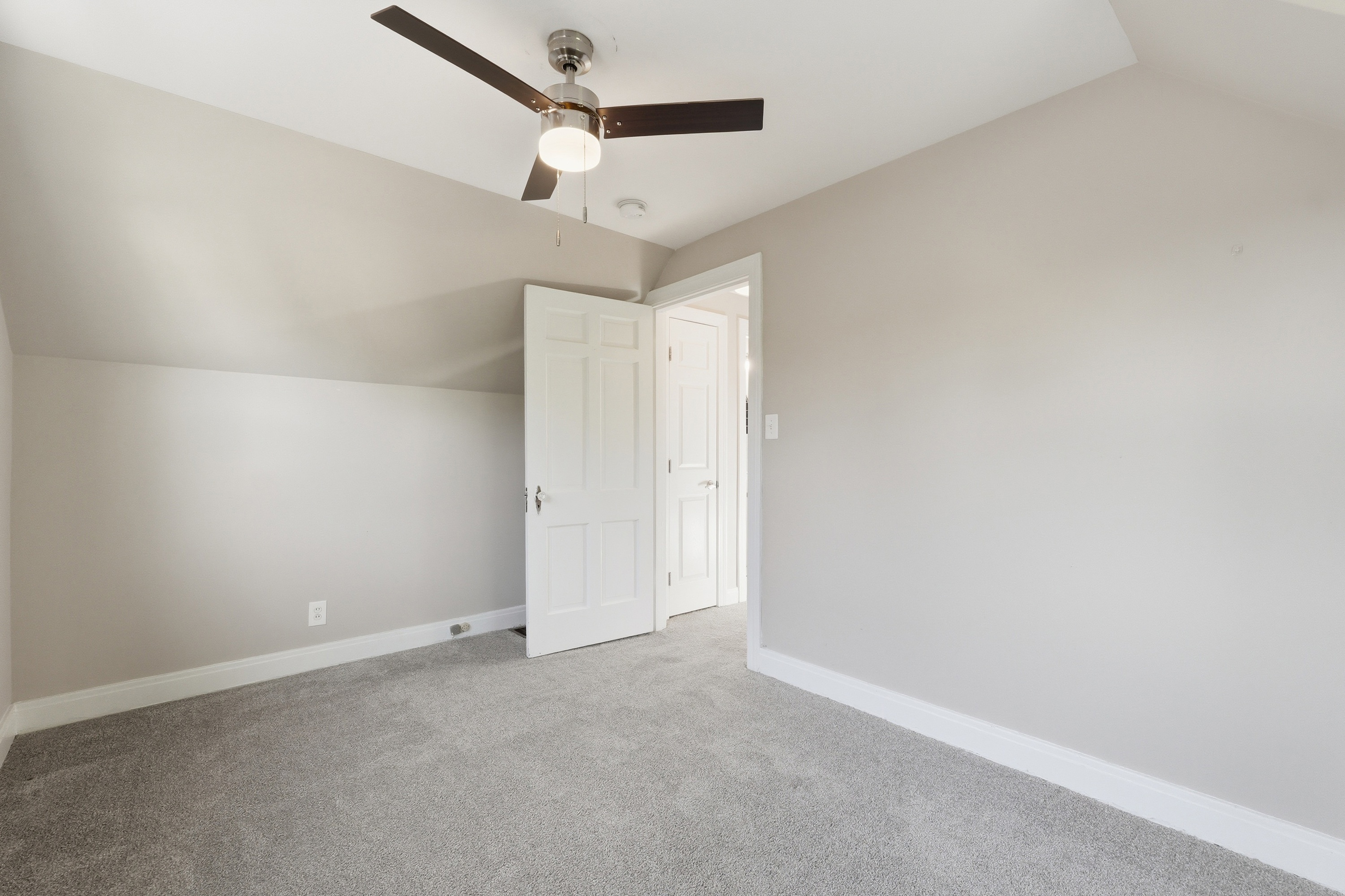  225 Brown Avenue, Louisville, KY 40207 - 物件實景