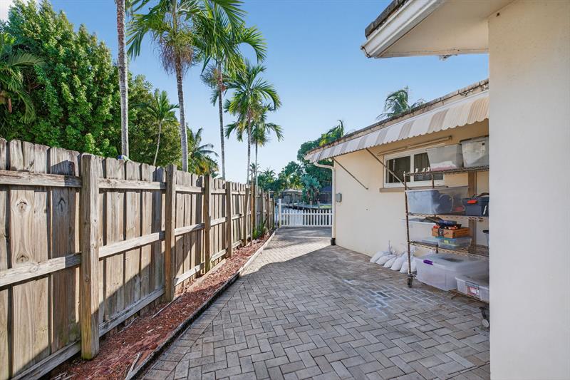 Oakland Park, Florida, 33334, United States, 3 Bedrooms Bedrooms, ,2 BathroomsBathrooms,Residential,For Sale,1986297