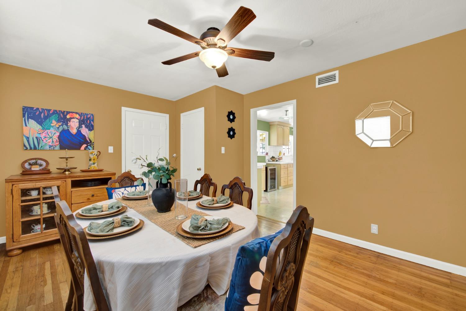 Carmichael, California, 95608, United States, 3 Bedrooms Bedrooms, ,2 BathroomsBathrooms,Residential,For Sale,1896985