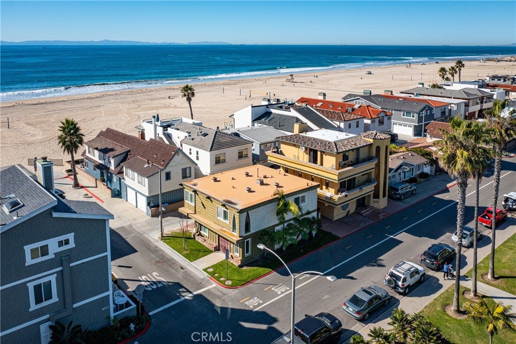 Newport Beach, California, 92663, United States, 3 Bedrooms Bedrooms, ,2 BathroomsBathrooms,Residential,For Sale,2001553