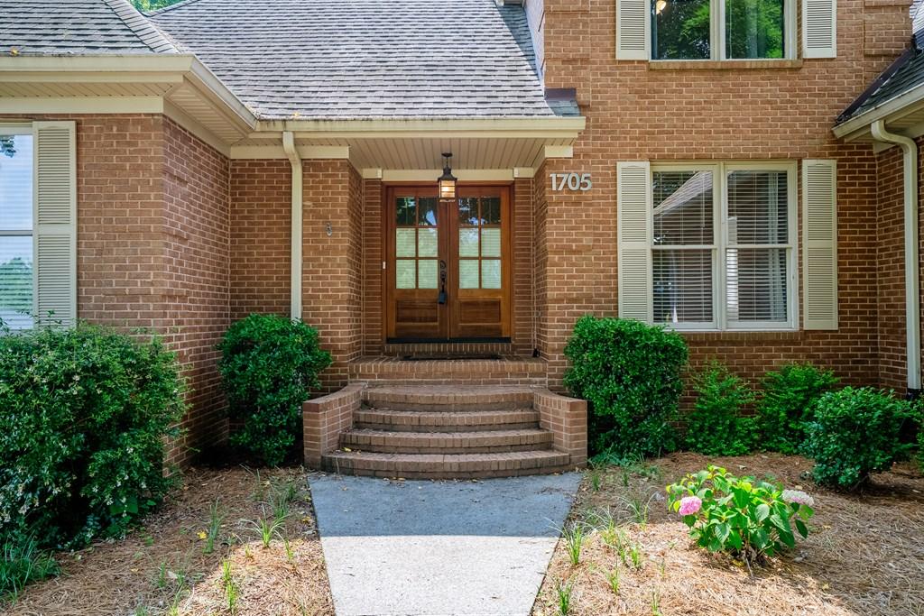 DALTON, Georgia, 30720, United States, 5 Bedrooms Bedrooms, ,4 BathroomsBathrooms,Residential,For Sale,1847169