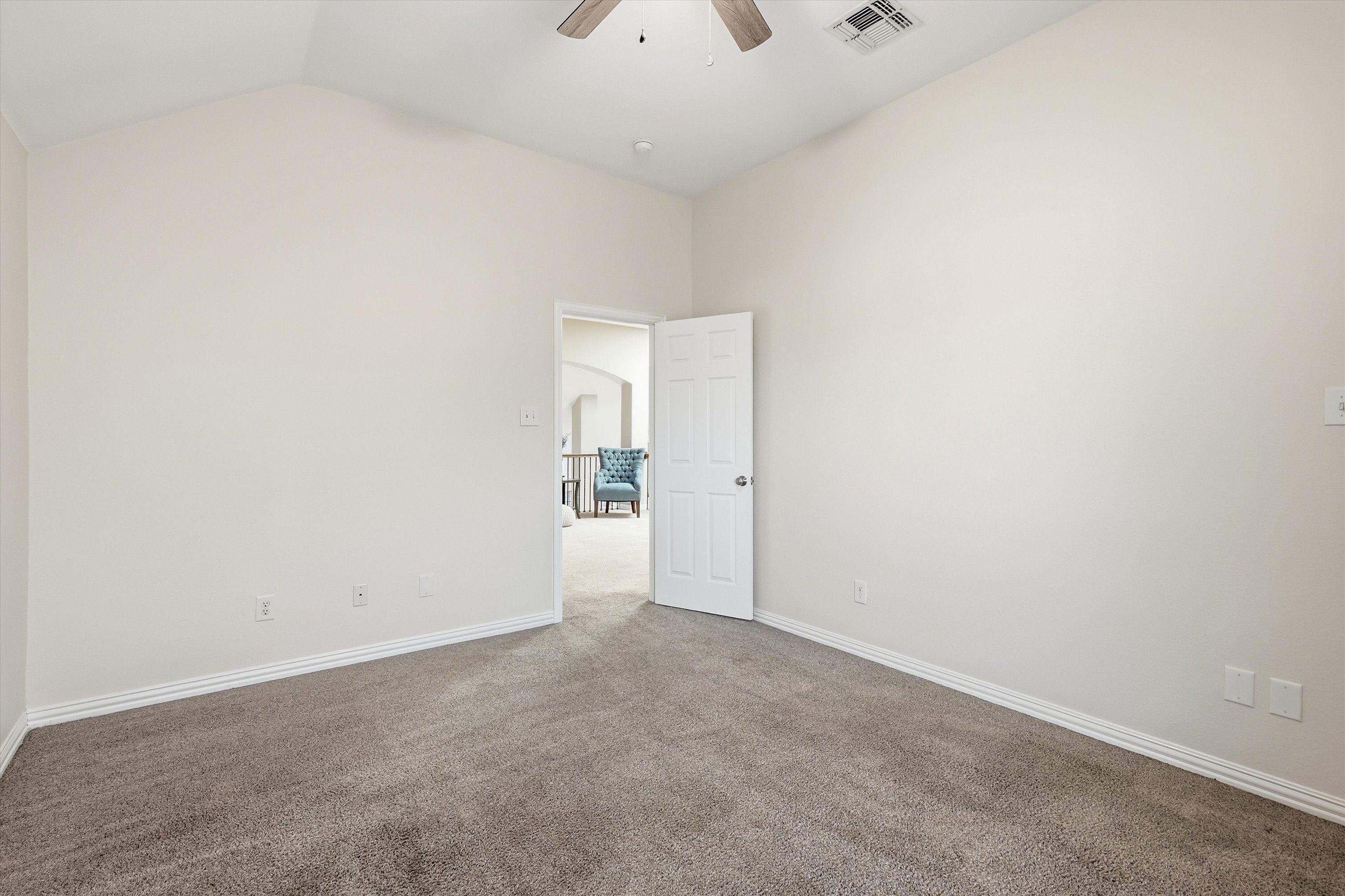  8912 Wyatt Circle, Lantana, TX, 76226 - 物件實景