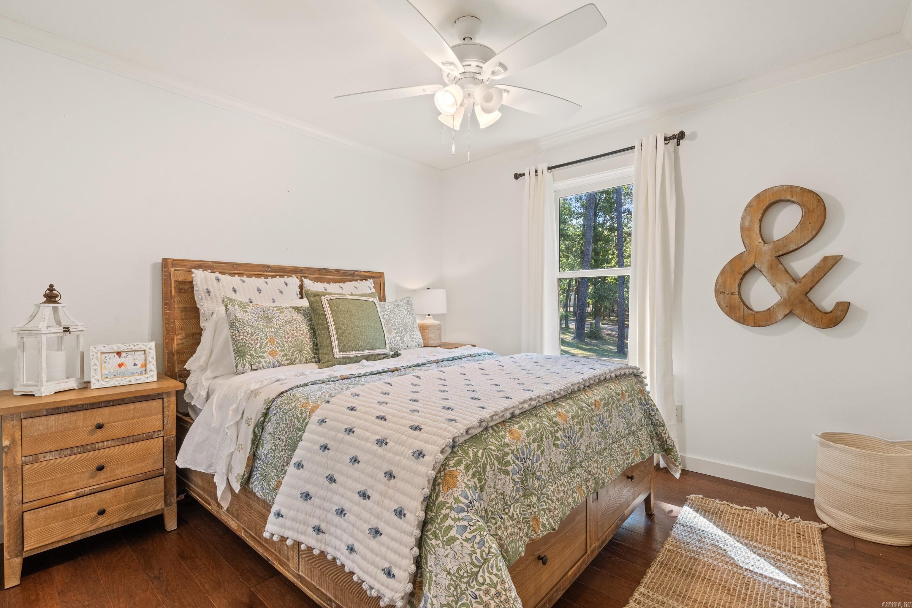 Hot Springs, Arkansas, 71913, United States, 3 Bedrooms Bedrooms, ,3 BathroomsBathrooms,Residential,For Sale,1905821