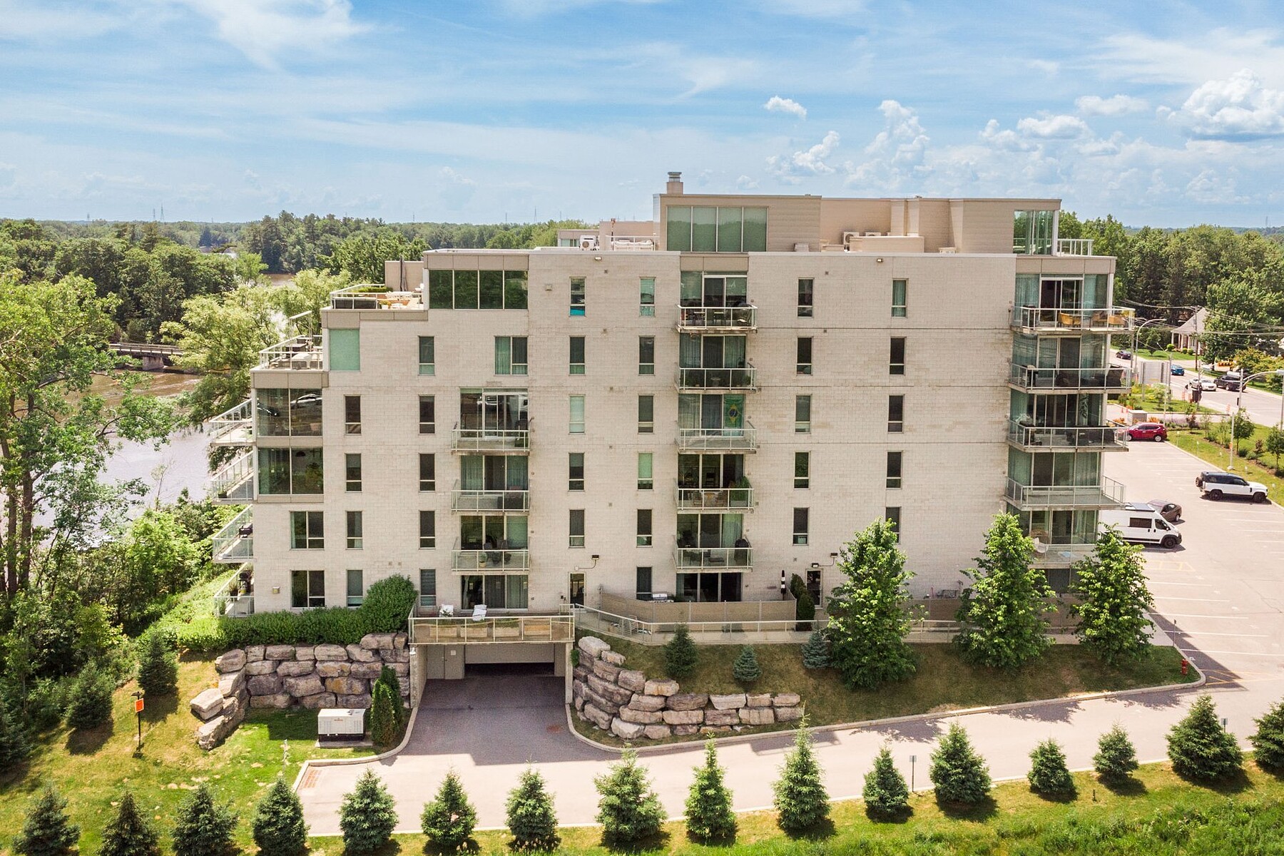  Boisbriand, Laurentides - 物件實景