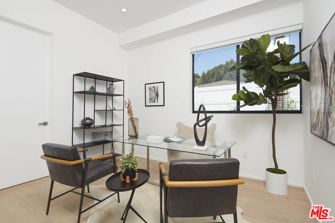 Culver City, California, 90230, United States, 4 Bedrooms Bedrooms, ,7 BathroomsBathrooms,Residential,For Sale,1804248