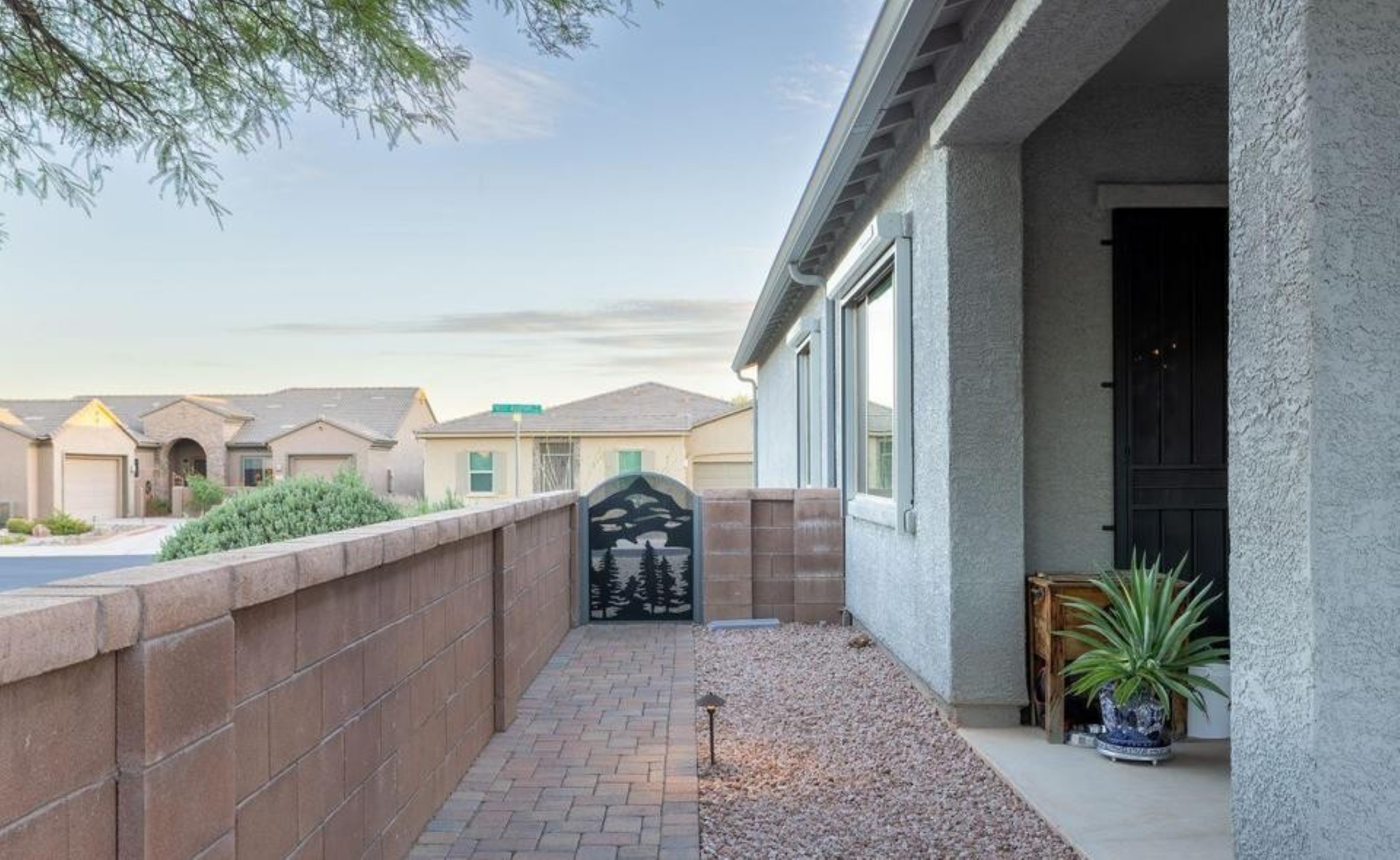  2484 W Music Mountains Drive¦Green Valley, AZ - 物件實景